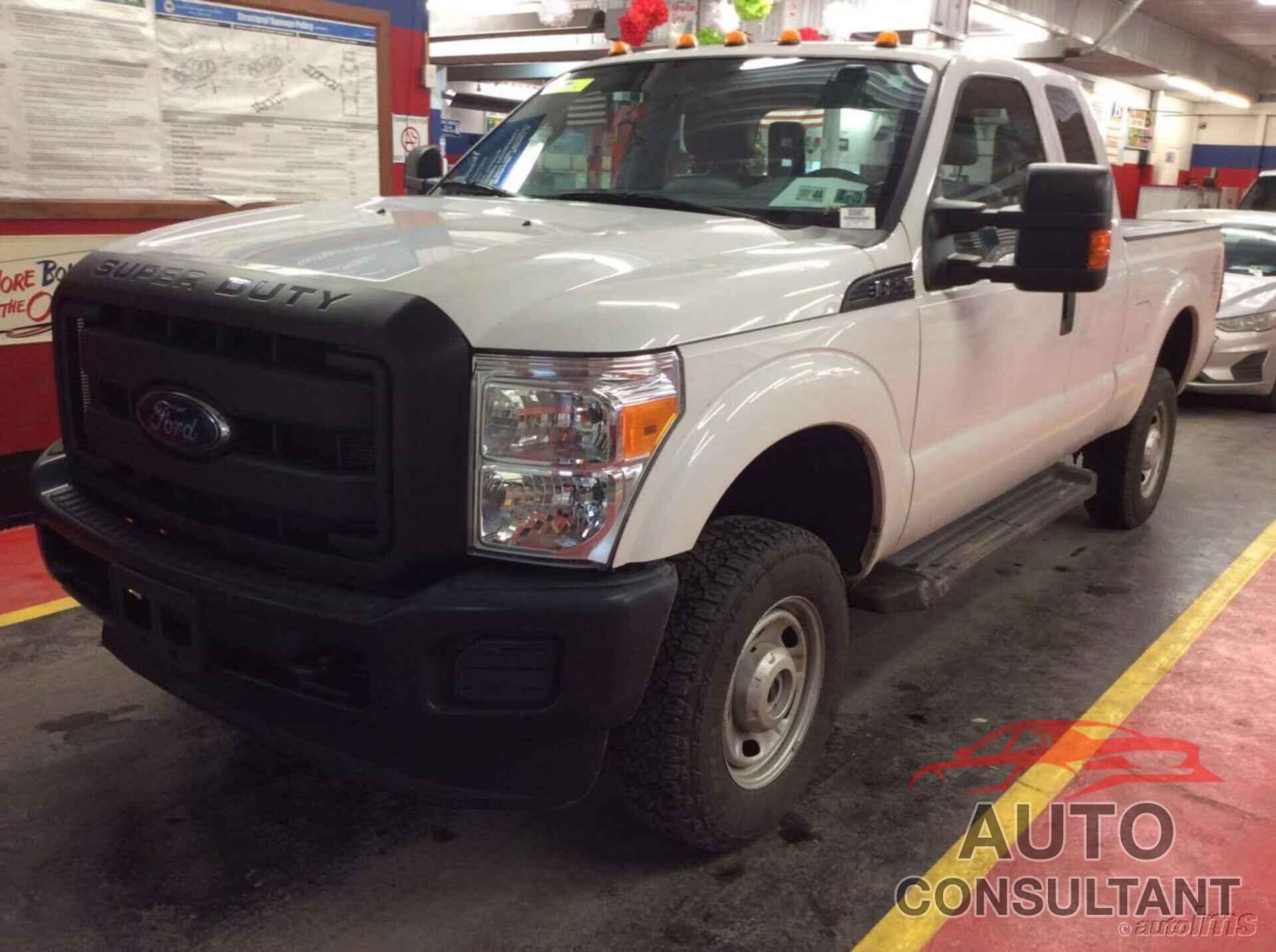 FORD SUPER DUTY F-250 SRW 2016 - 1FT7X2B63GEB57896