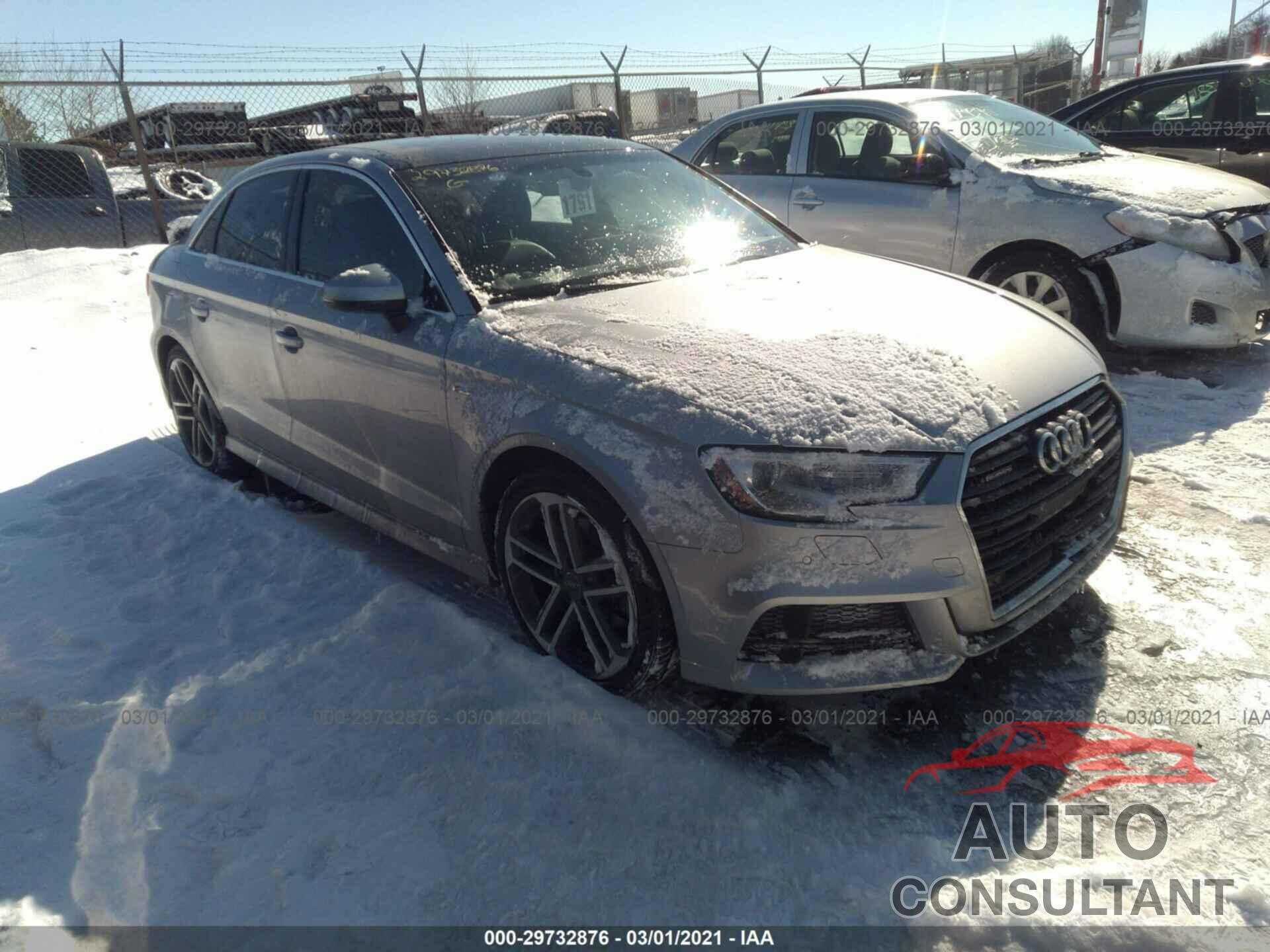 AUDI A3 SEDAN 2017 - WAUJ8GFF3H1076039