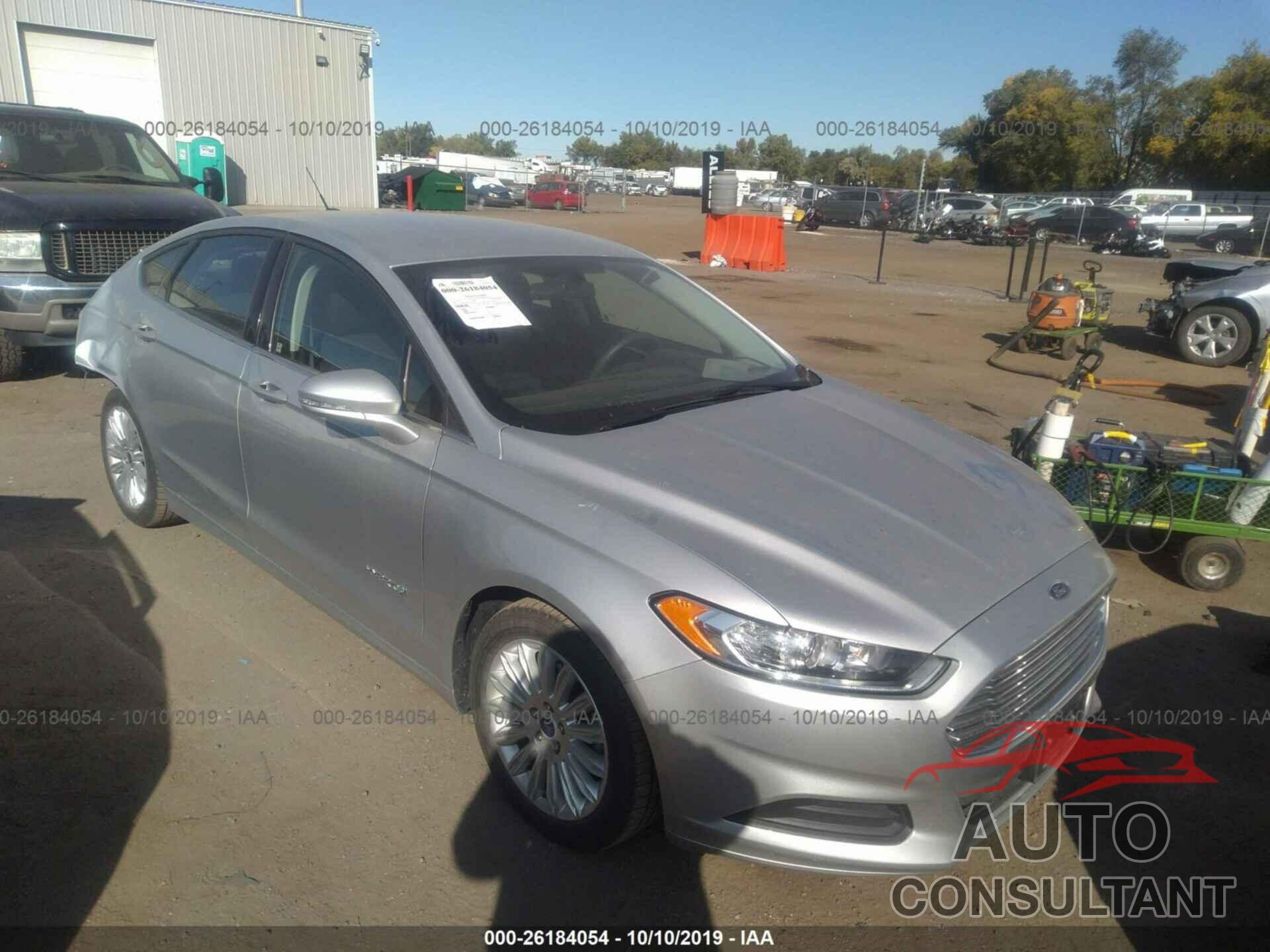 FORD FUSION 2016 - 3FA6P0LU5GR115813