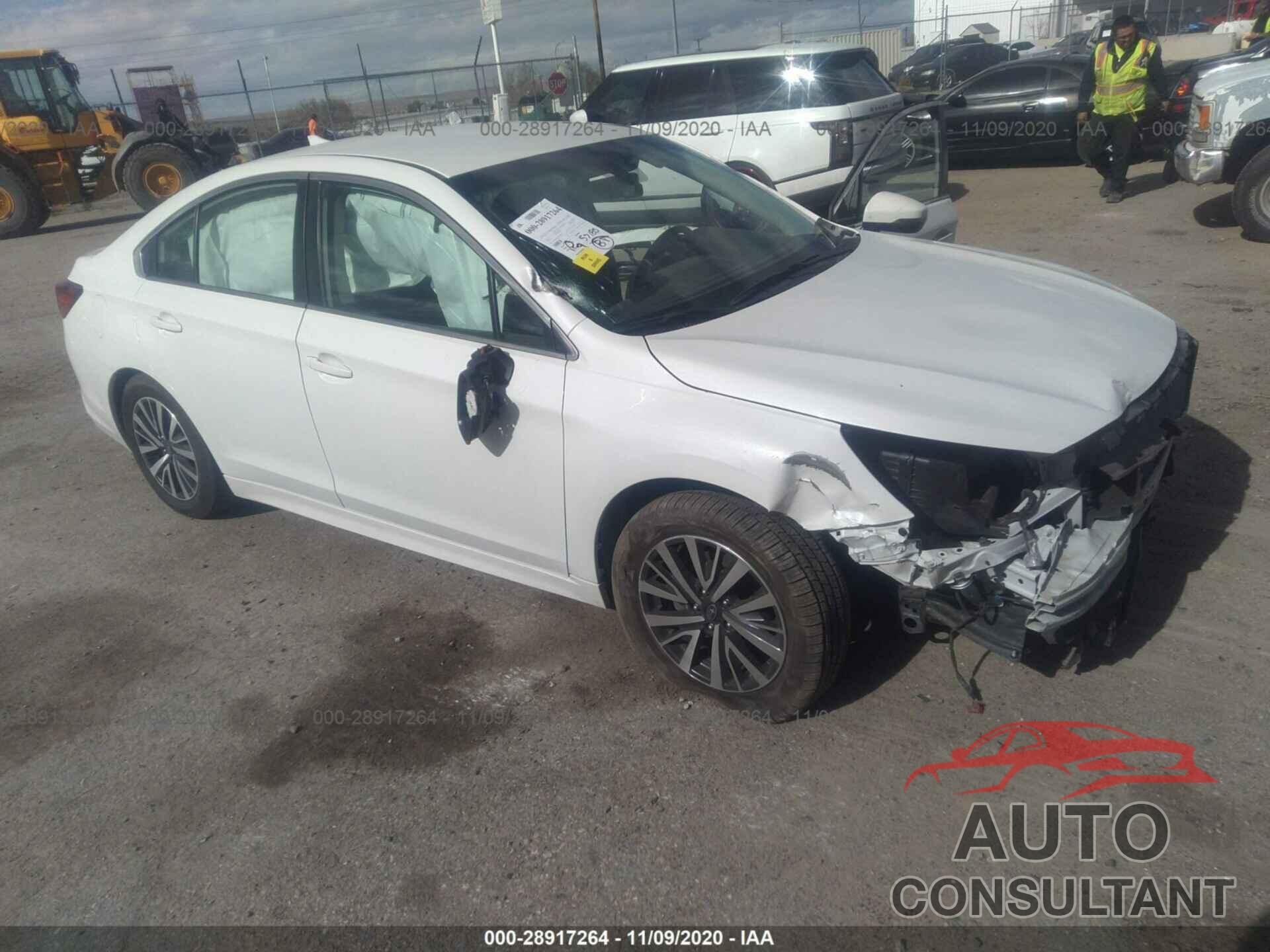 SUBARU LEGACY 2018 - 4S3BNAF67J3045464