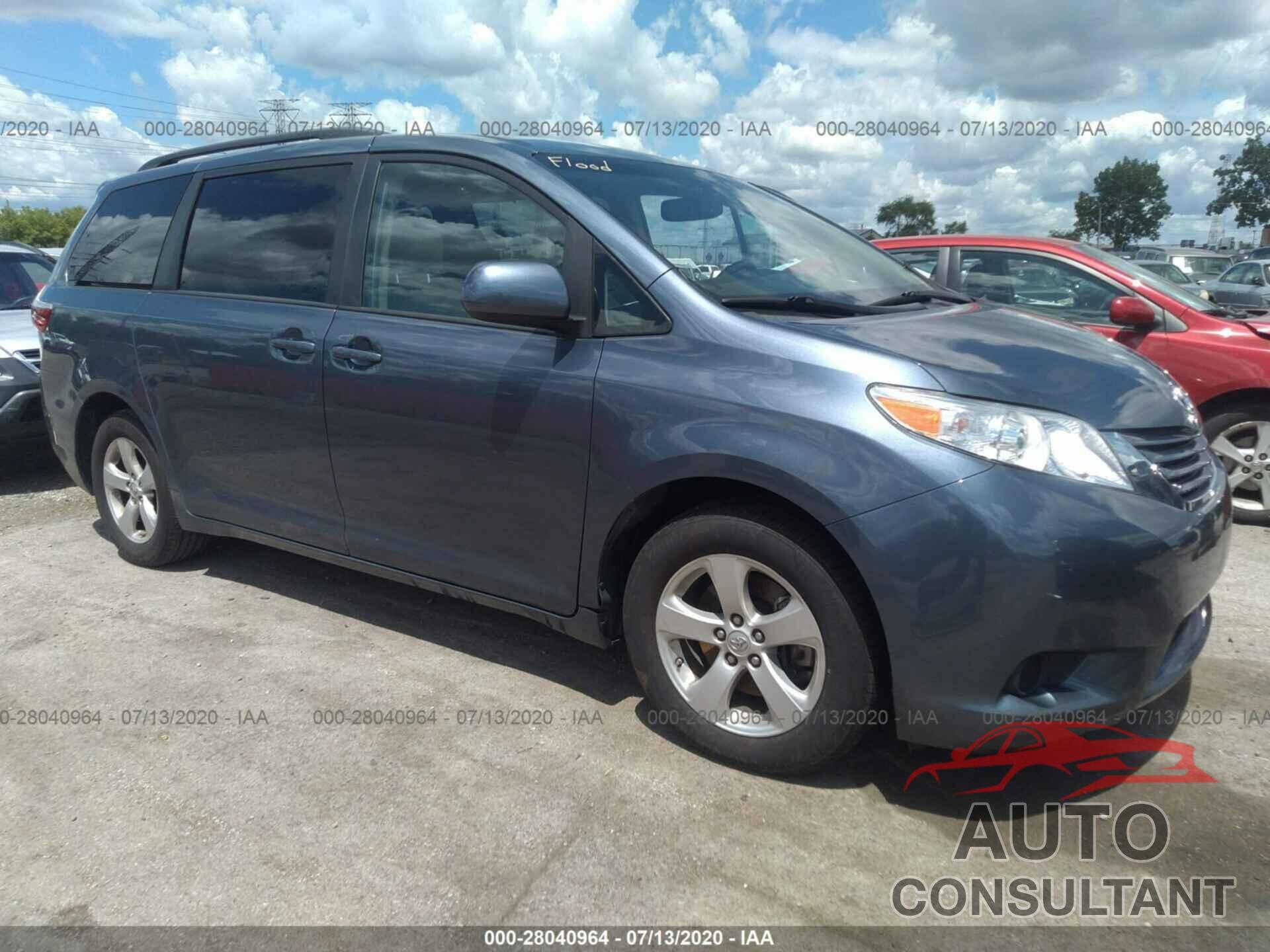 Toyota Sienna 2017 - 5TDKZ3DC1HS825672