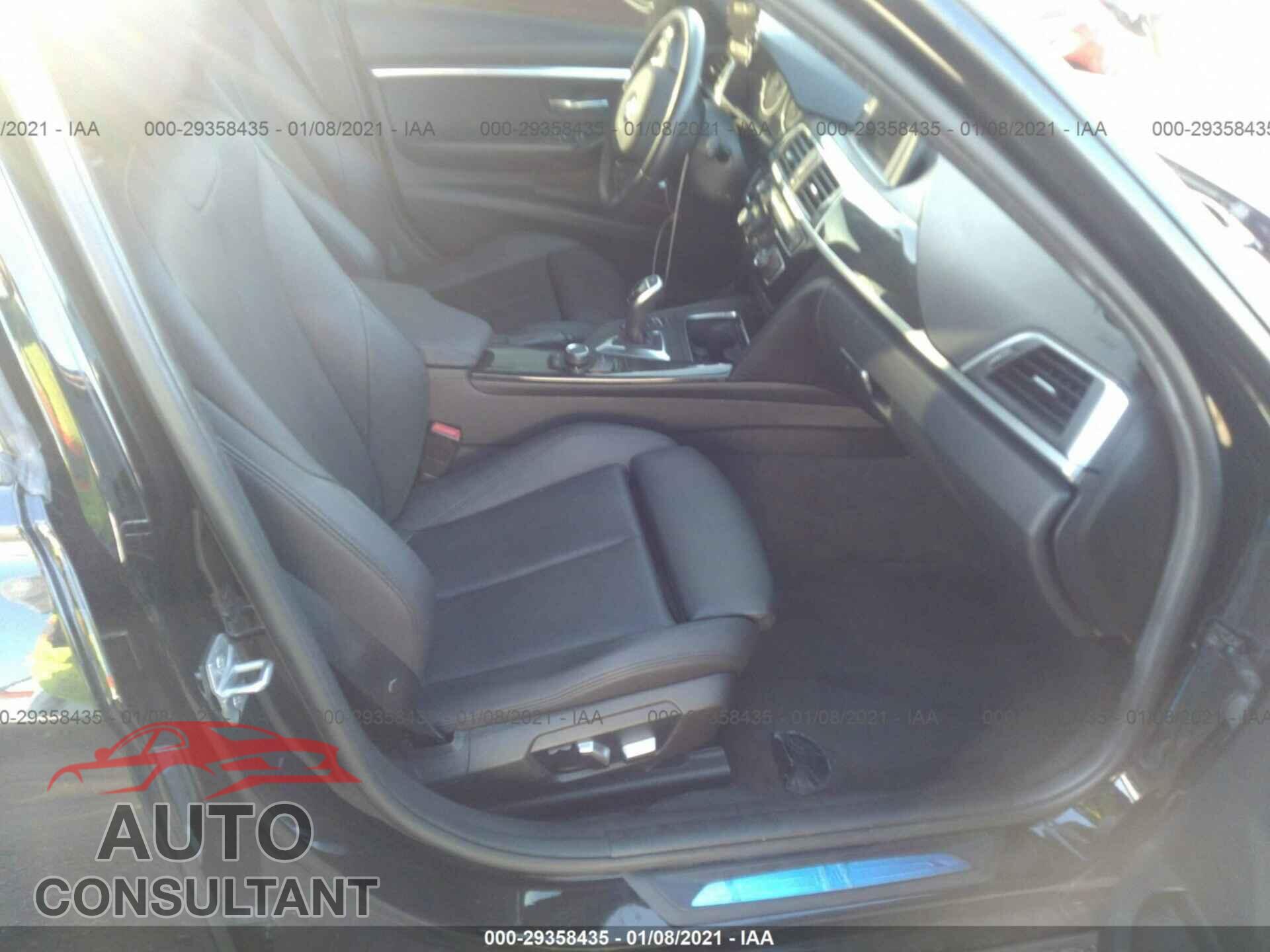 BMW 3 SERIES 2016 - WBA8E9G56GNU29664