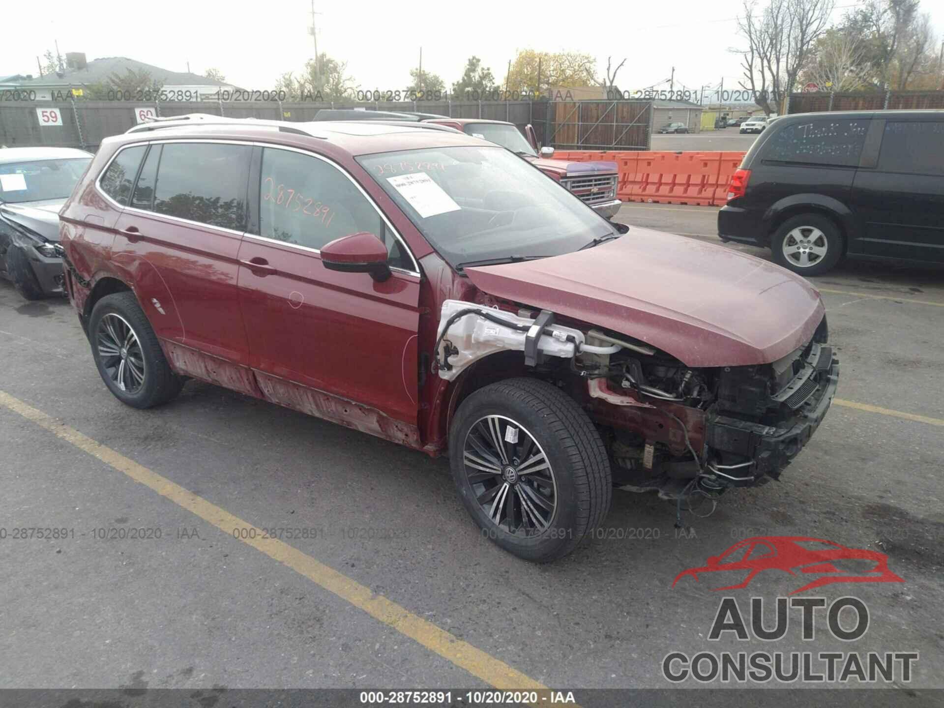 VOLKSWAGEN TIGUAN 2018 - 3VV2B7AX5JM144280