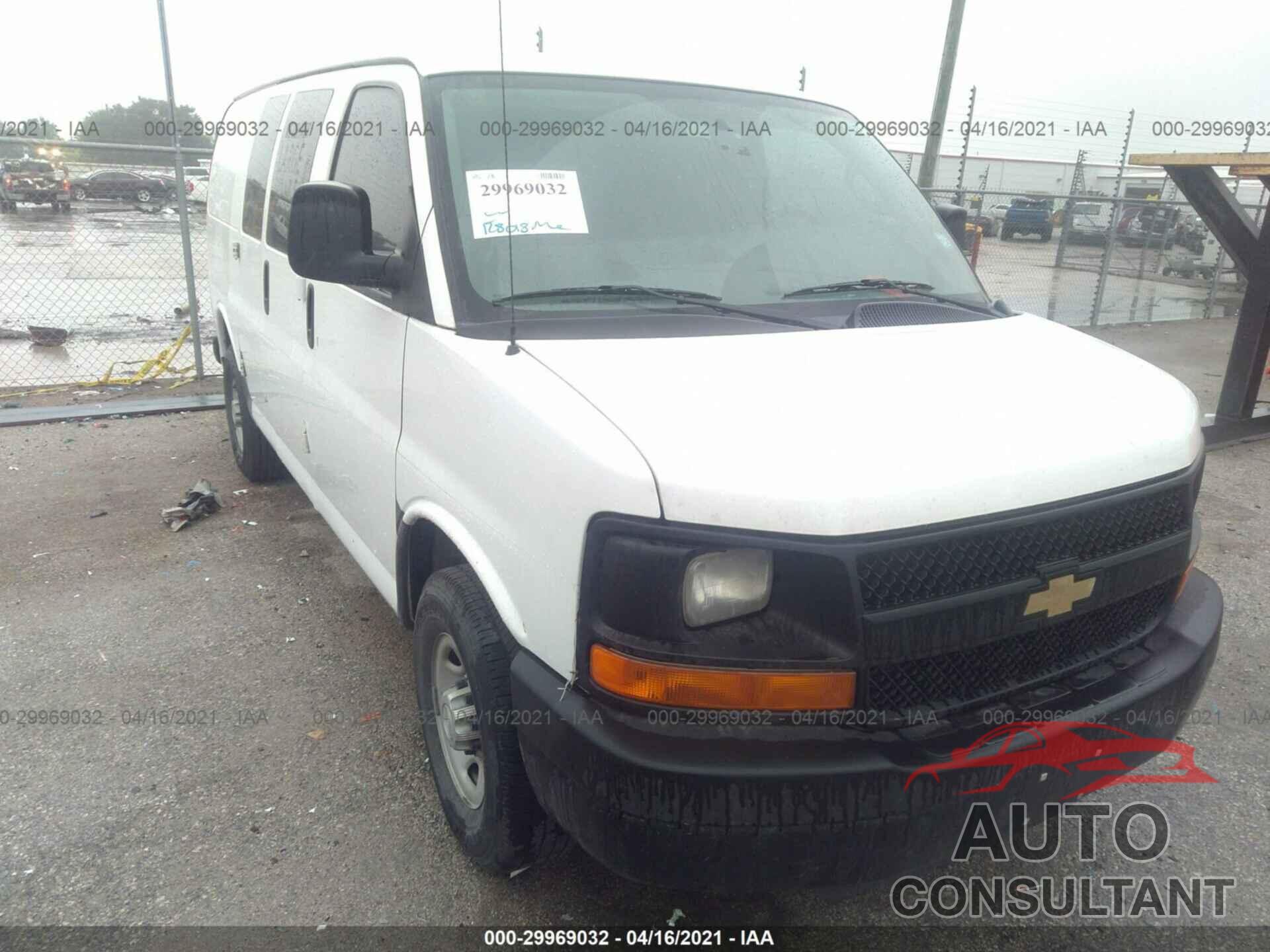 CHEVROLET EXPRESS CARGO VAN 2016 - 1GCZGGFGXG1300875