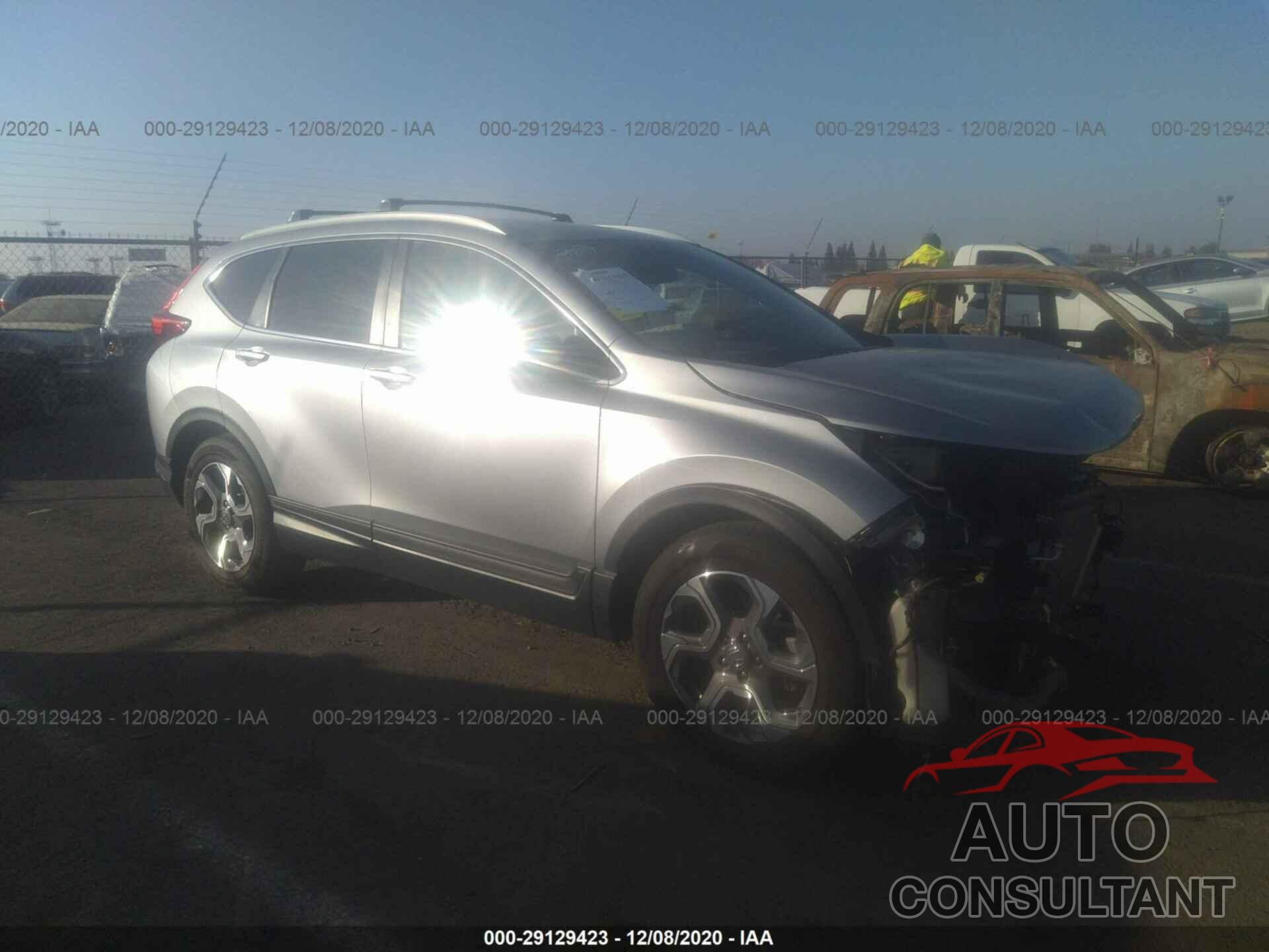 HONDA CR-V 2018 - 7FARW1H54JE012381