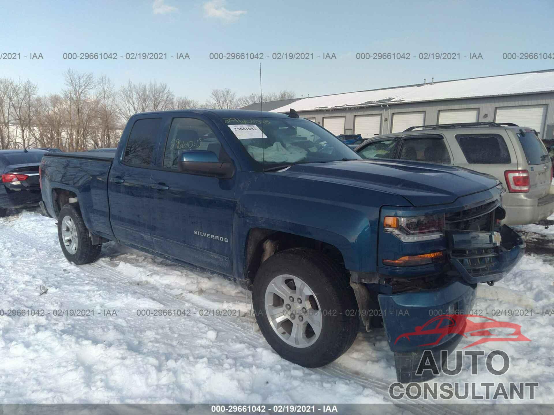 CHEVROLET SILVERADO 1500 2018 - 2GCVKREC6J1105719