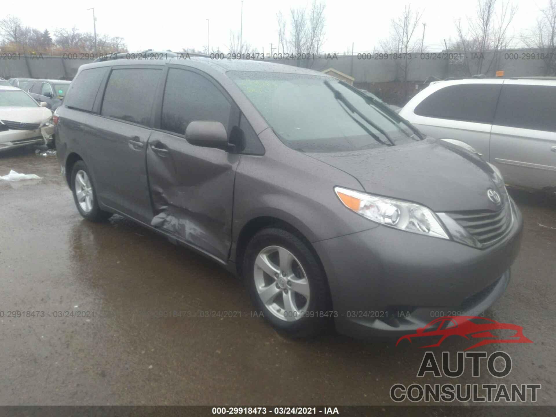 TOYOTA SIENNA 2017 - 5TDKZ3DC1HS783746