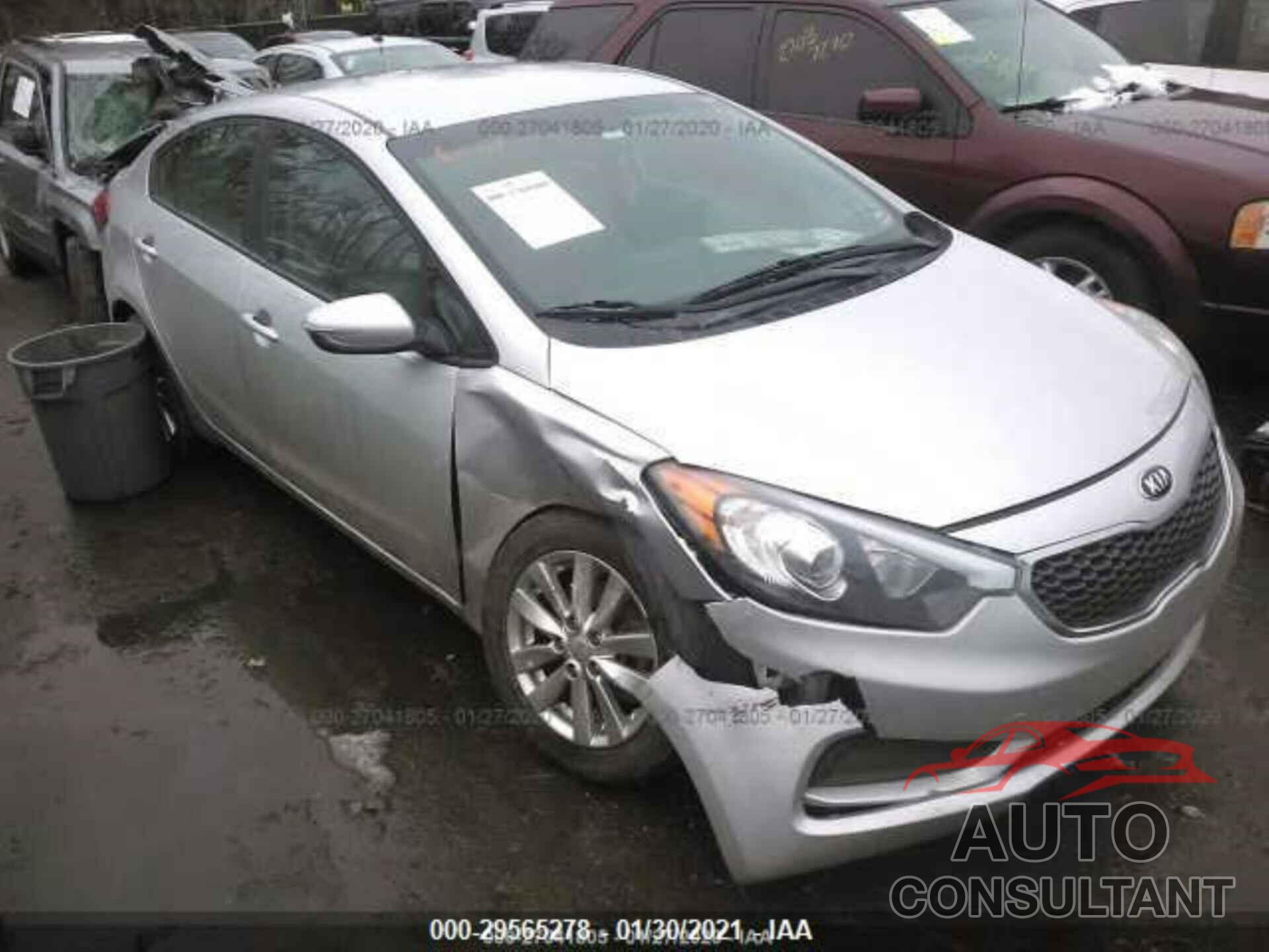 KIA FORTE 2016 - KNAFX4A6XG5476654