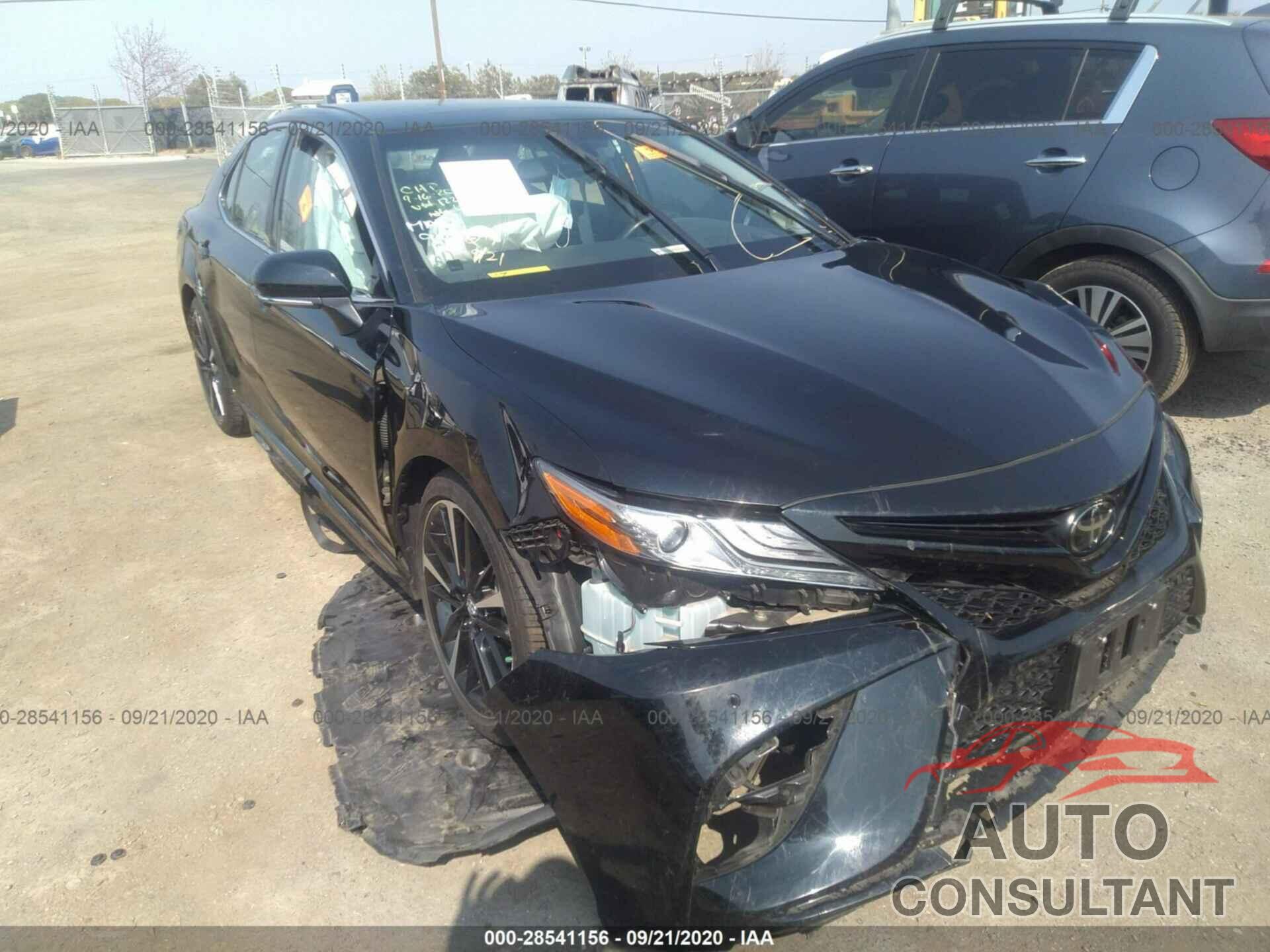 TOYOTA CAMRY 2018 - 4T1BZ1HK5JU011222