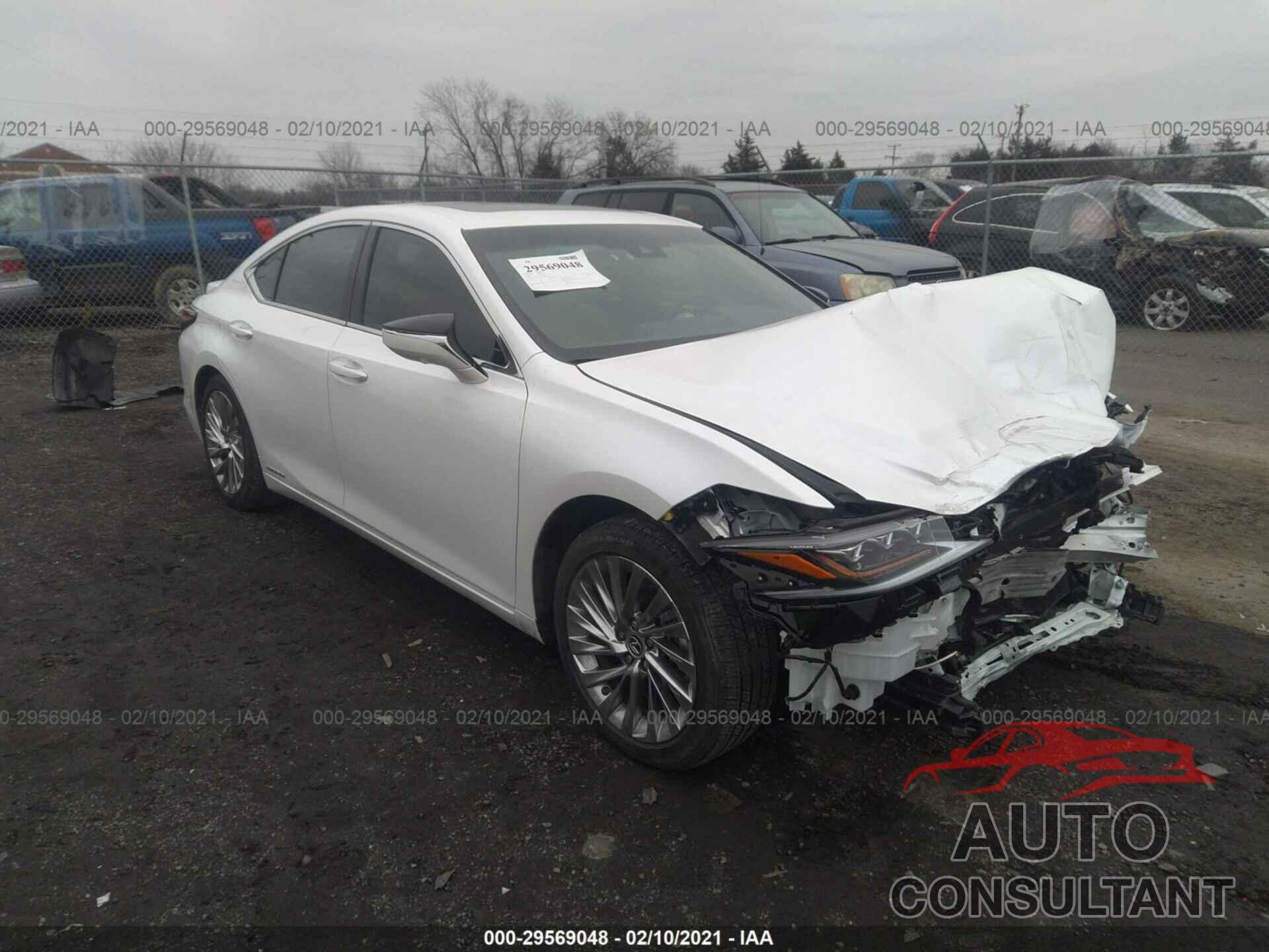 LEXUS ES 2020 - 58AF21B14LU011598