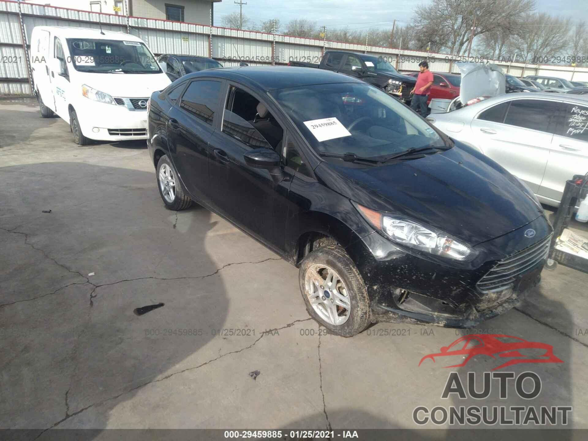 FORD FIESTA 2018 - 3FADP4BJ0JM132772