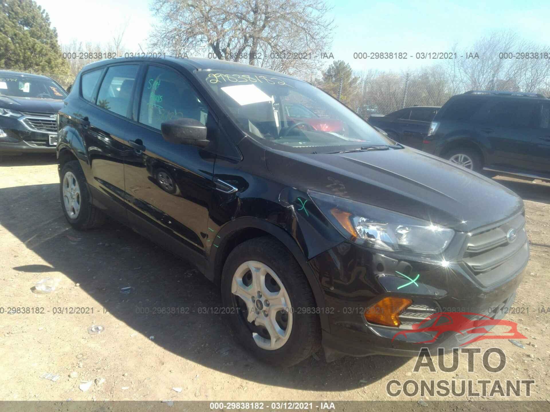 FORD ESCAPE 2019 - 1FMCU0F75KUB02231