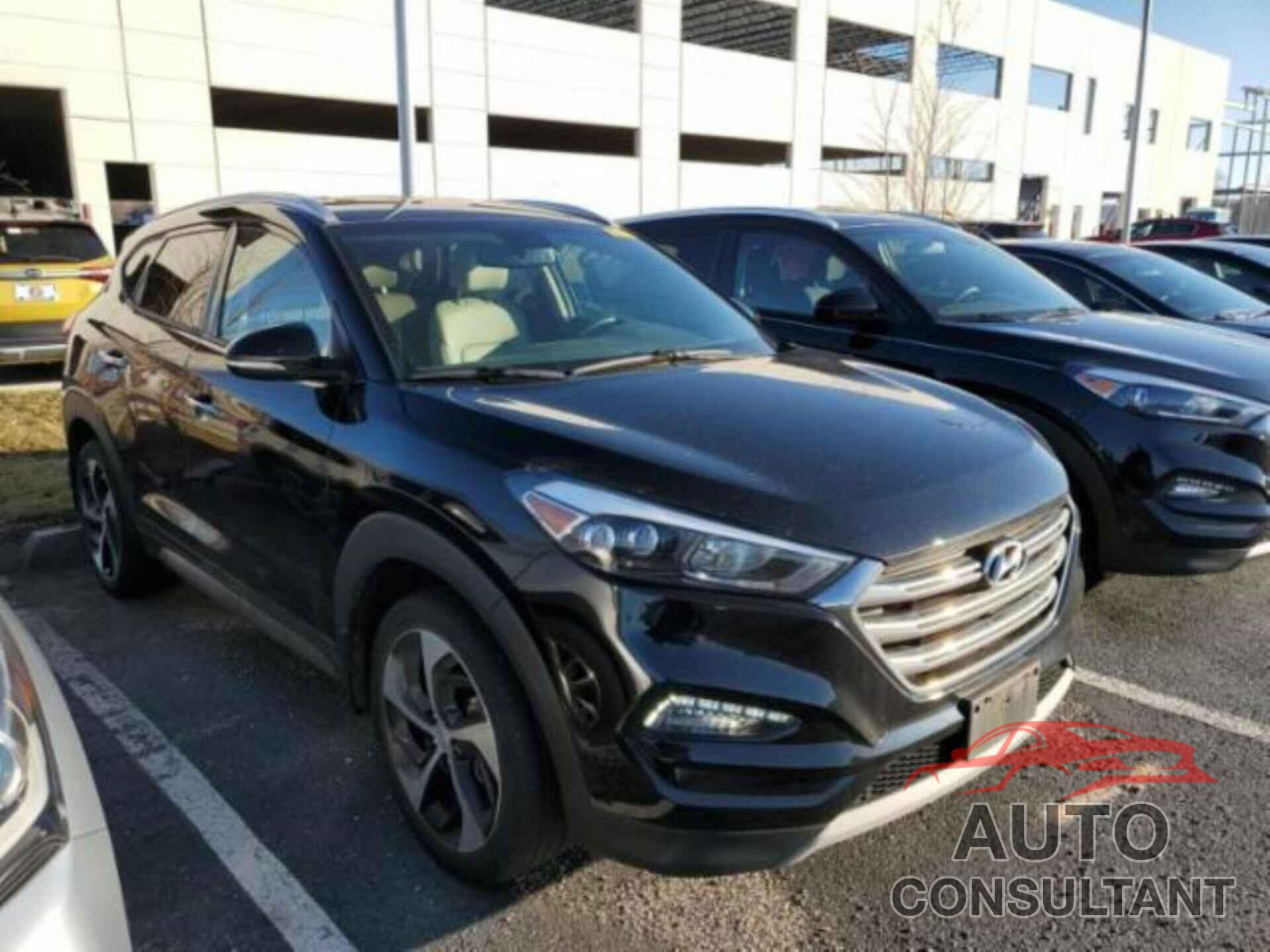 HYUNDAI TUCSON 2017 - KM8J33A2XHU315613