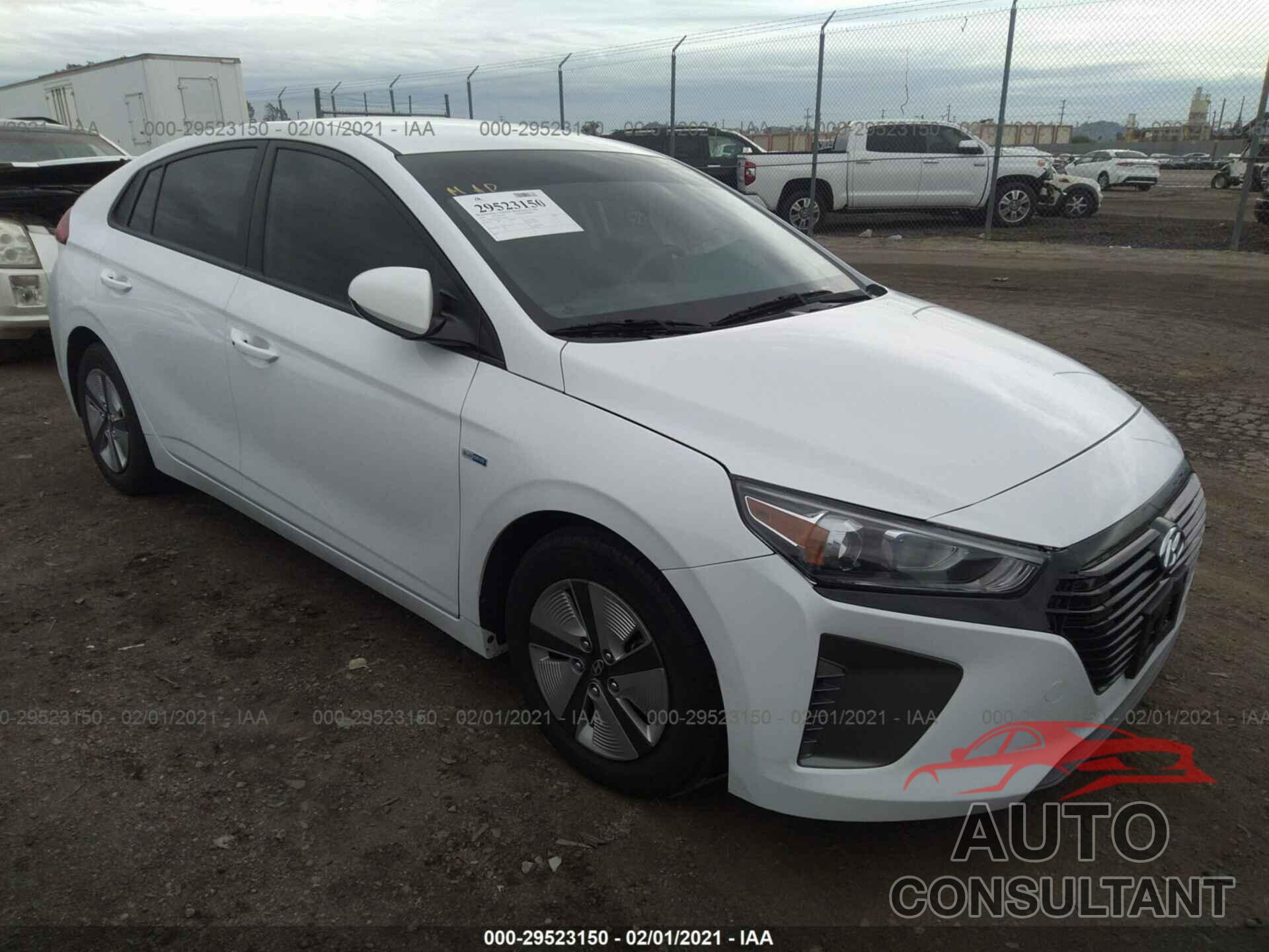 HYUNDAI IONIQ HYBRID 2019 - KMHC65LC8KU134549