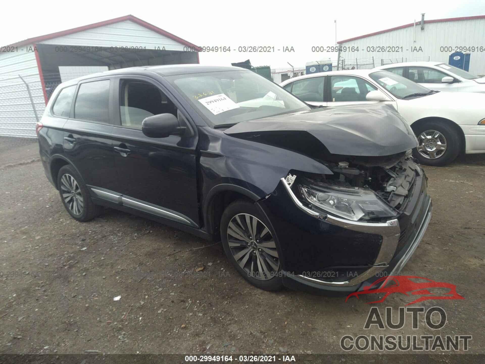 MITSUBISHI OUTLANDER 2019 - JA4AD2A32KJ000182