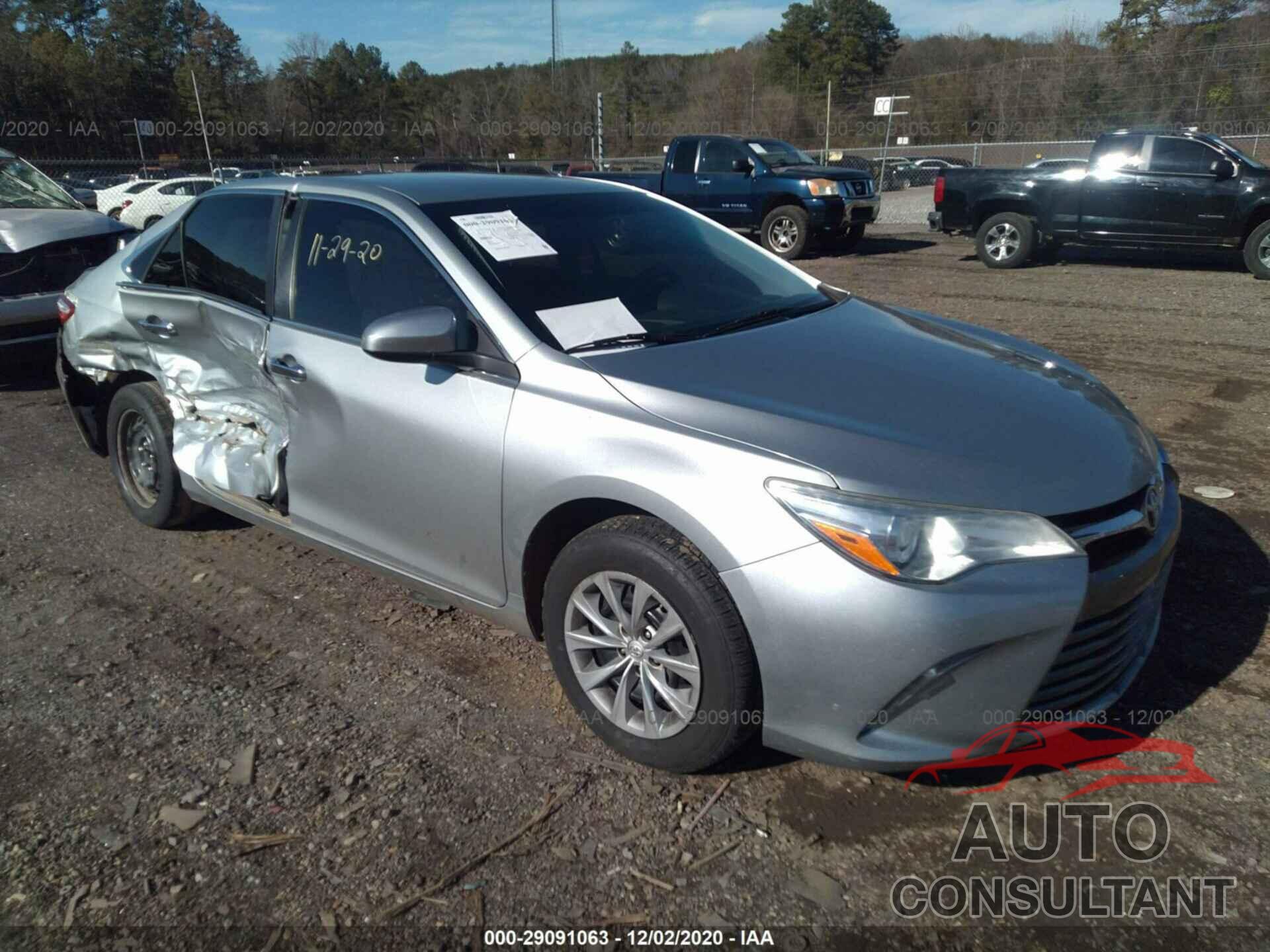 TOYOTA CAMRY 2016 - 4T4BF1FK8GR551724