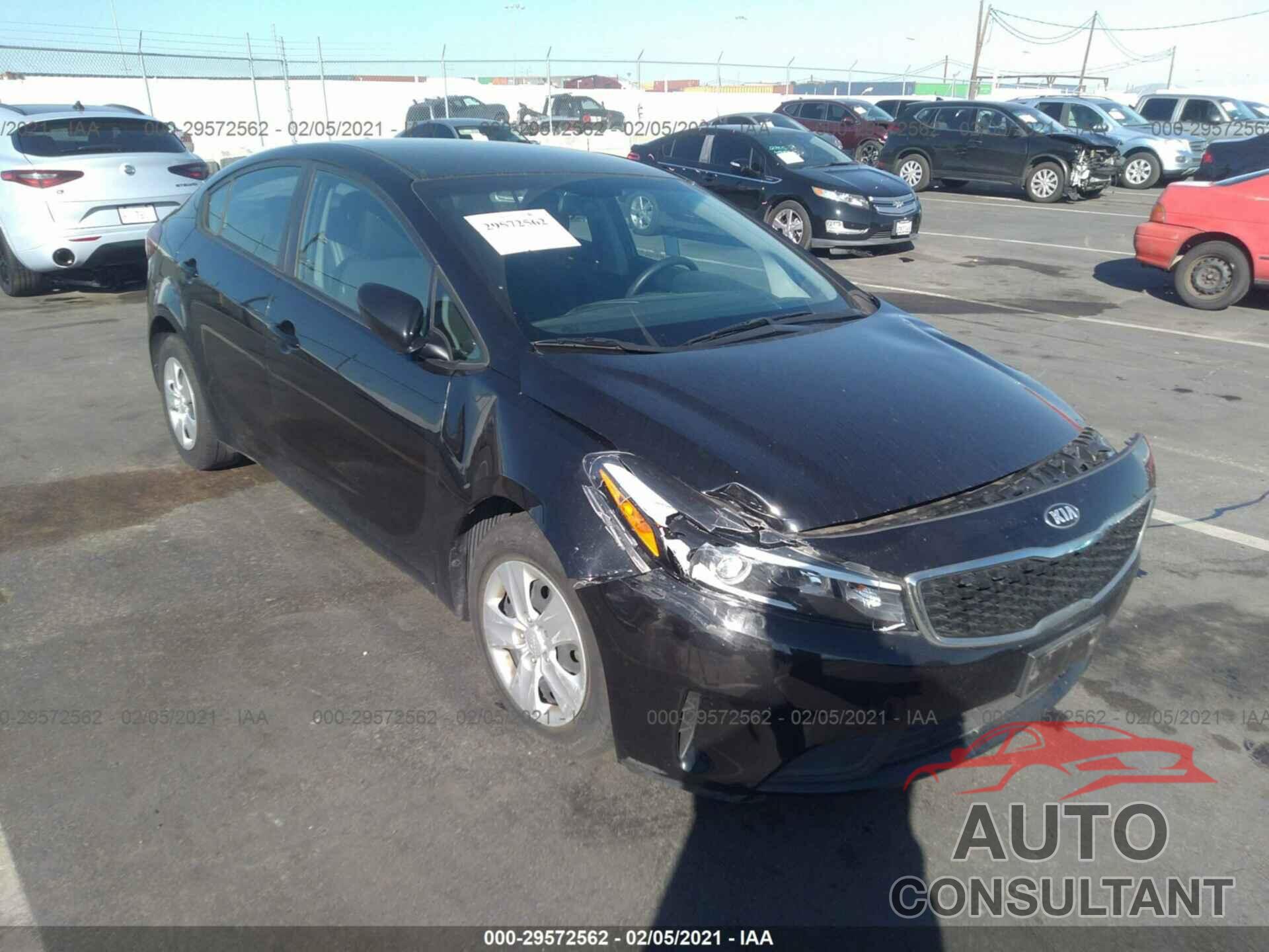 KIA FORTE 2018 - 3KPFK4A72JE184681