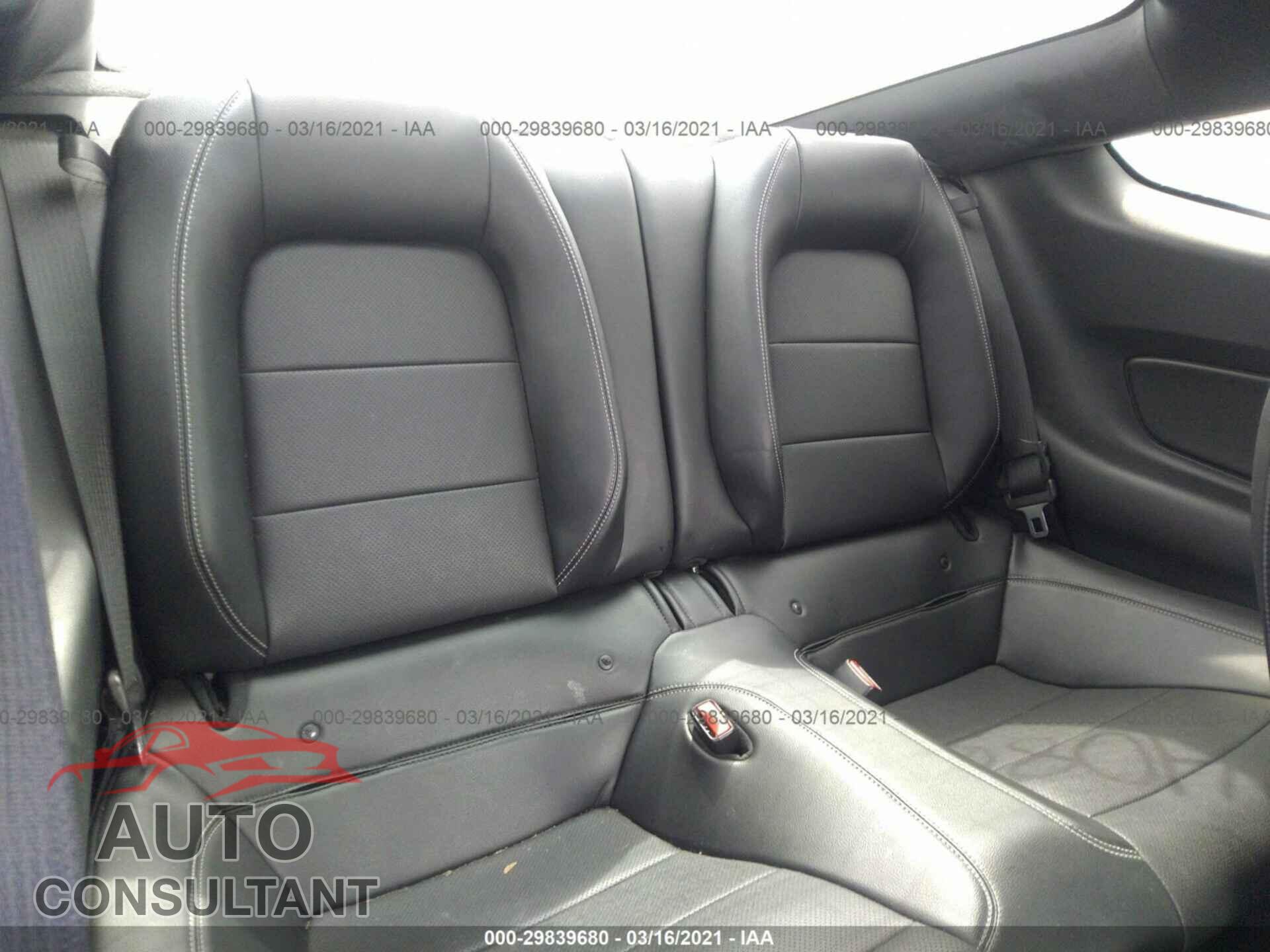 FORD MUSTANG 2017 - 1FA6P8TH0H5322809