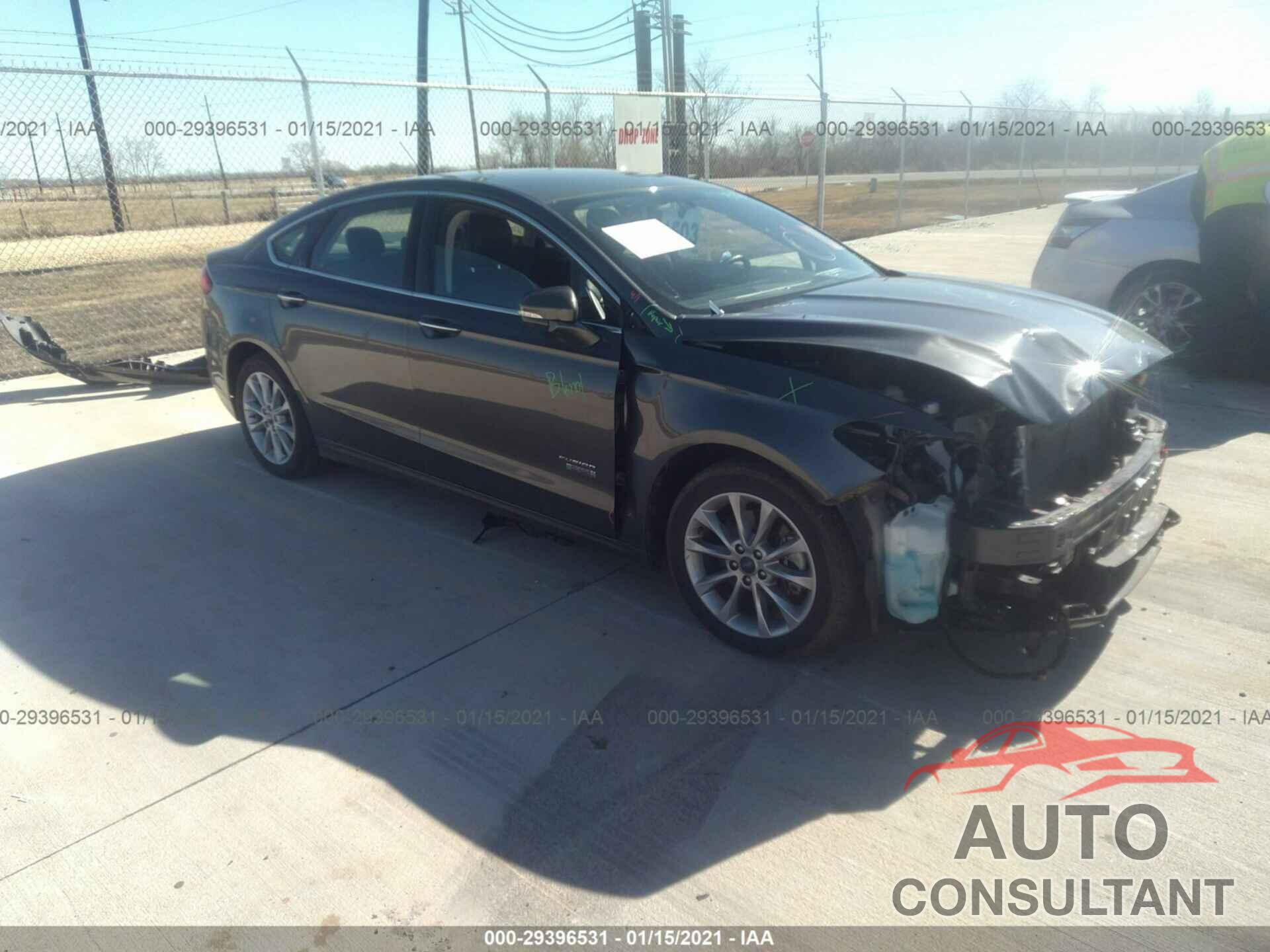 FORD FUSION ENERGI 2017 - 3FA6P0PU5HR191138