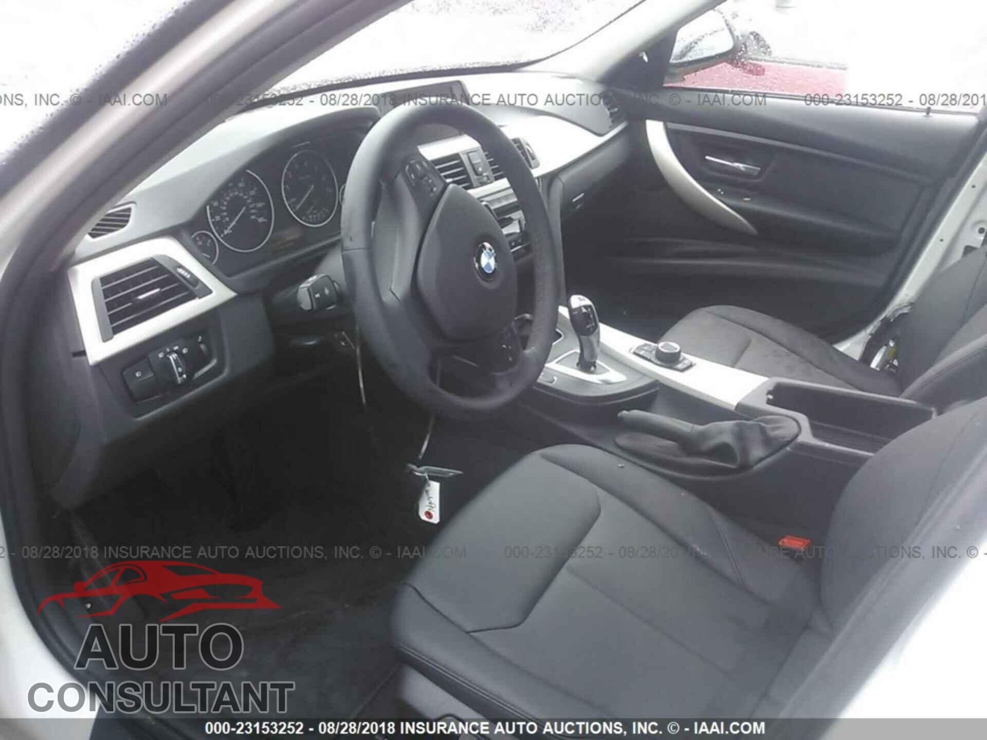Bmw 320 2018 - WBA8A3C59JA488527