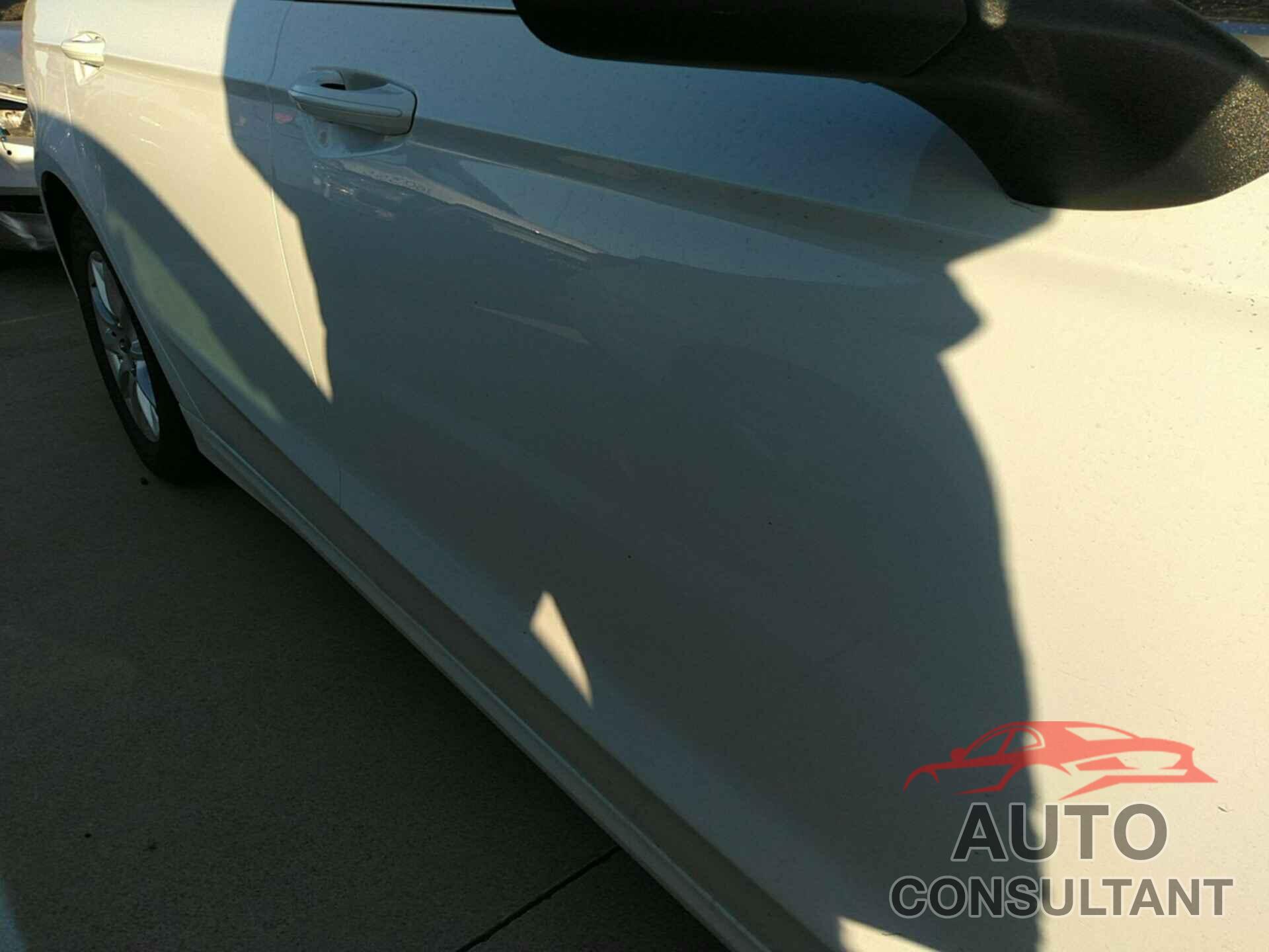 FORD FUSION 2017 - 3FA6P0G74HR383466