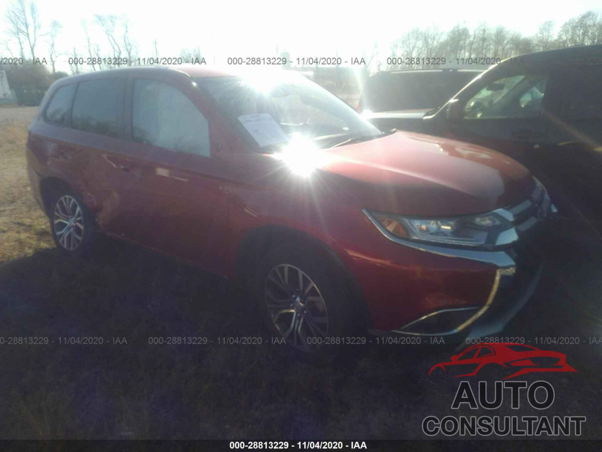MITSUBISHI OUTLANDER 2018 - JA4AZ3A36JZ016151