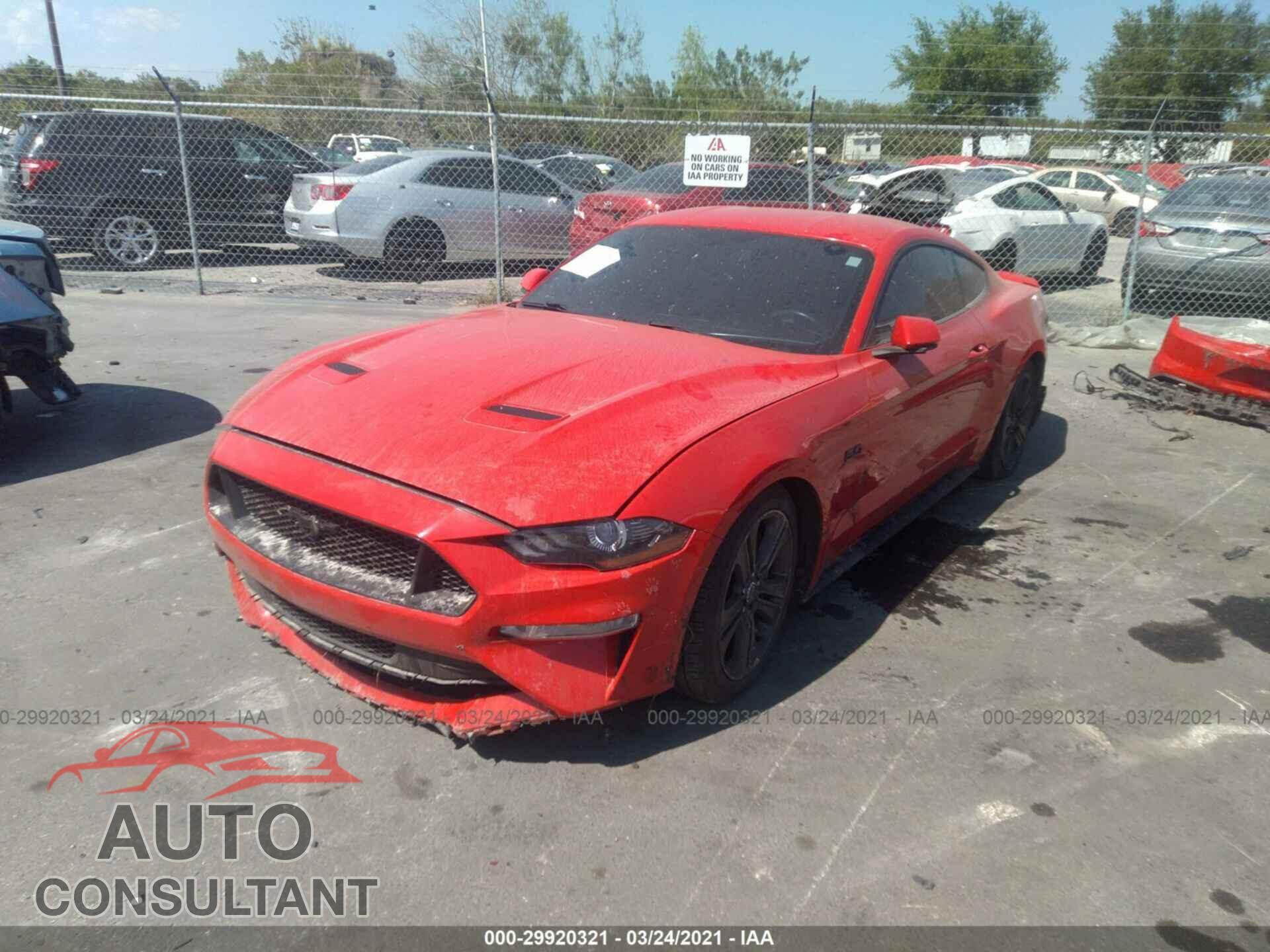 FORD MUSTANG 2018 - 1FA6P8CF5J5119385