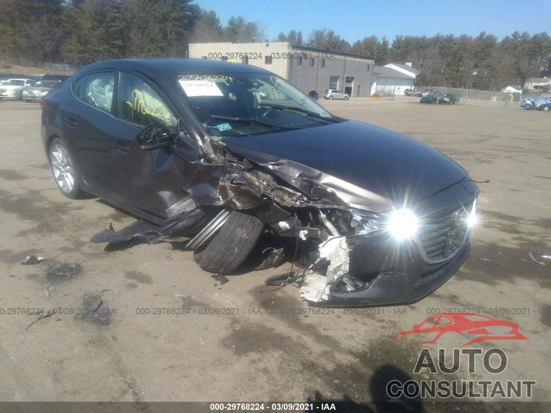 MAZDA MAZDA3 4-DOOR 2017 - 3MZBN1V70HM130792