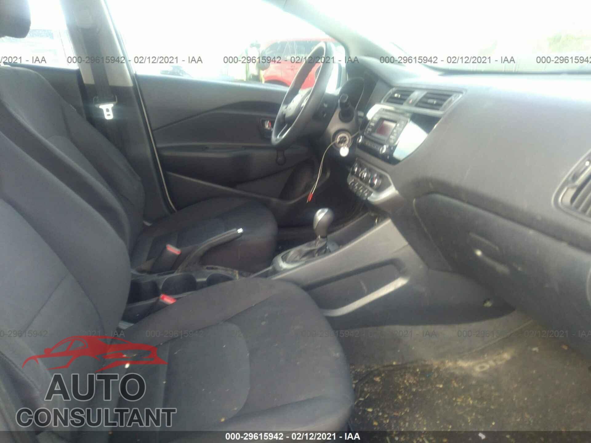 KIA RIO 2016 - KNADM5A3XG6699492