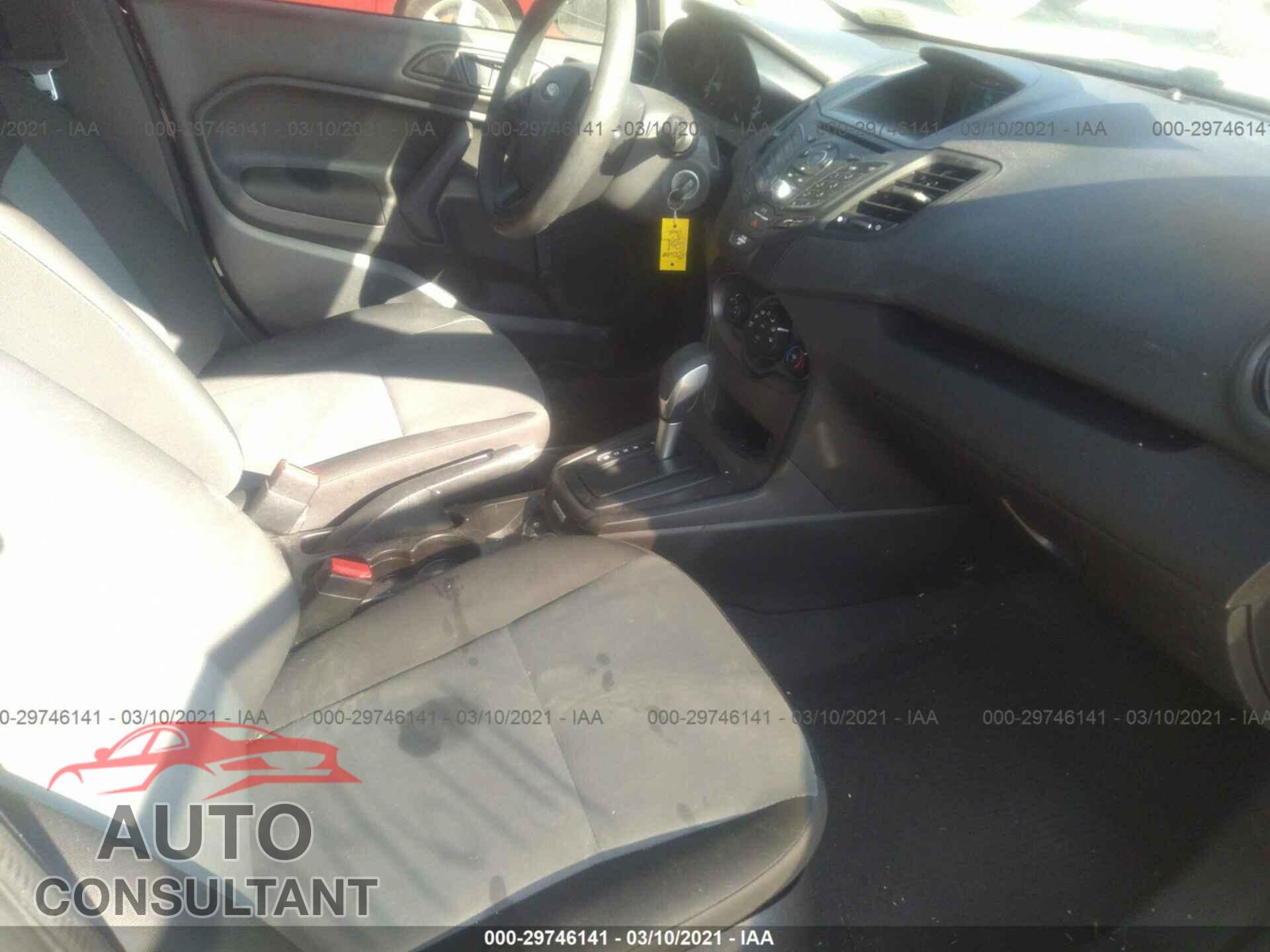 FORD FIESTA 2017 - 3FADP4AJ6HM146252