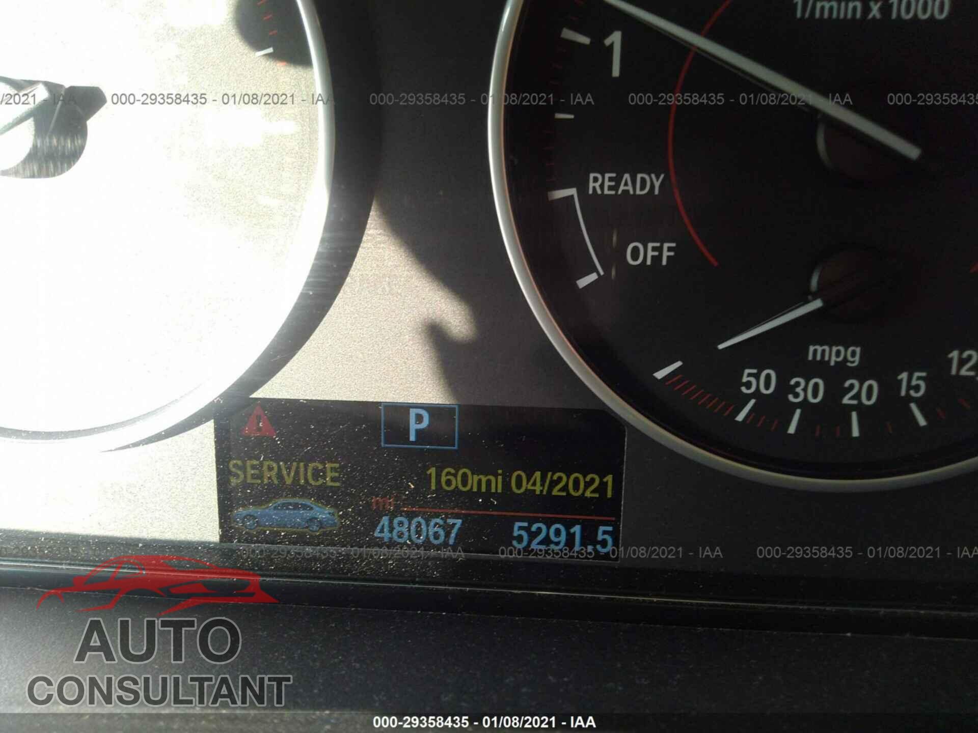 BMW 3 SERIES 2016 - WBA8E9G56GNU29664