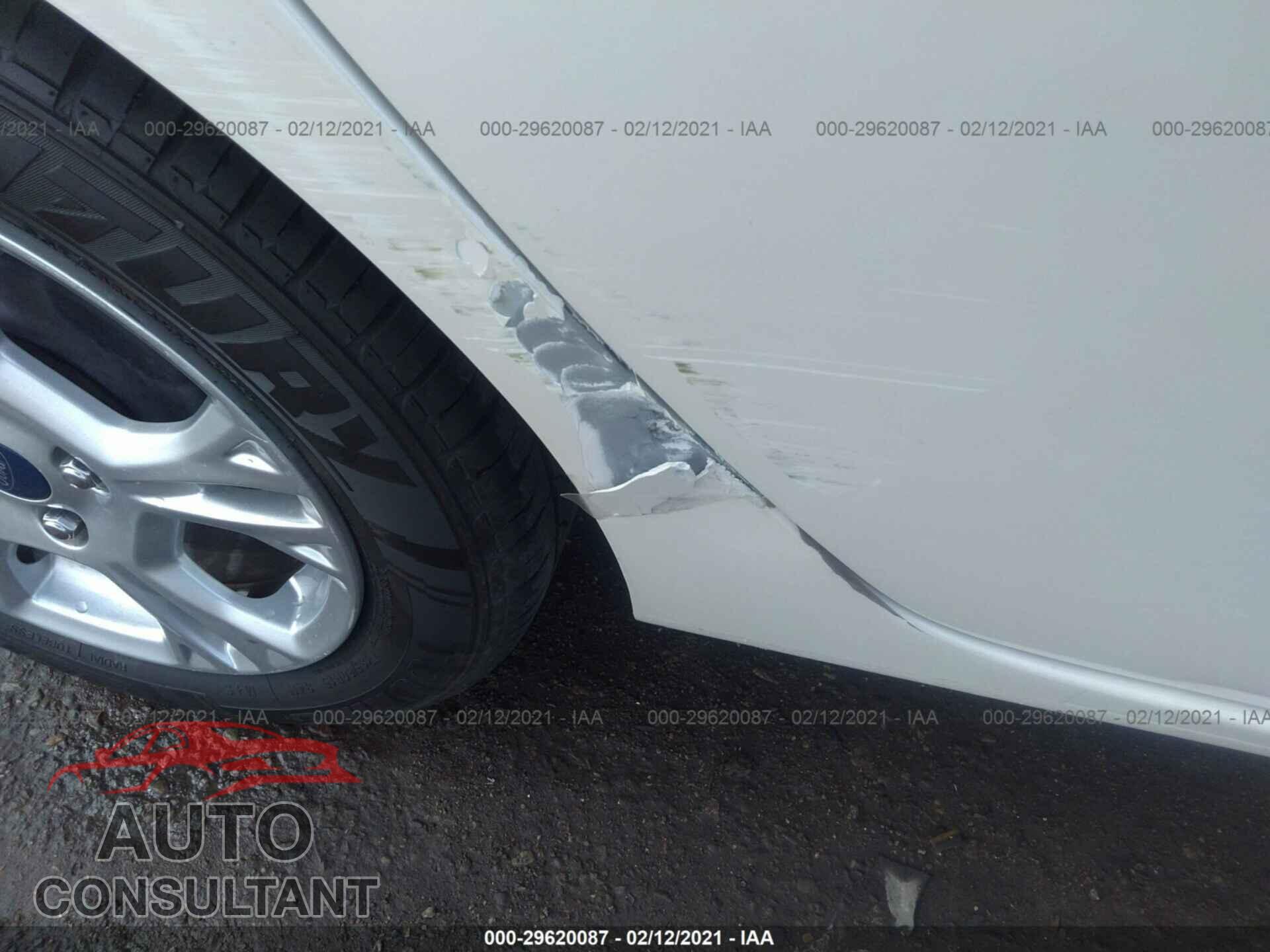 FORD FIESTA 2016 - 3FADP4EJ7GM165014