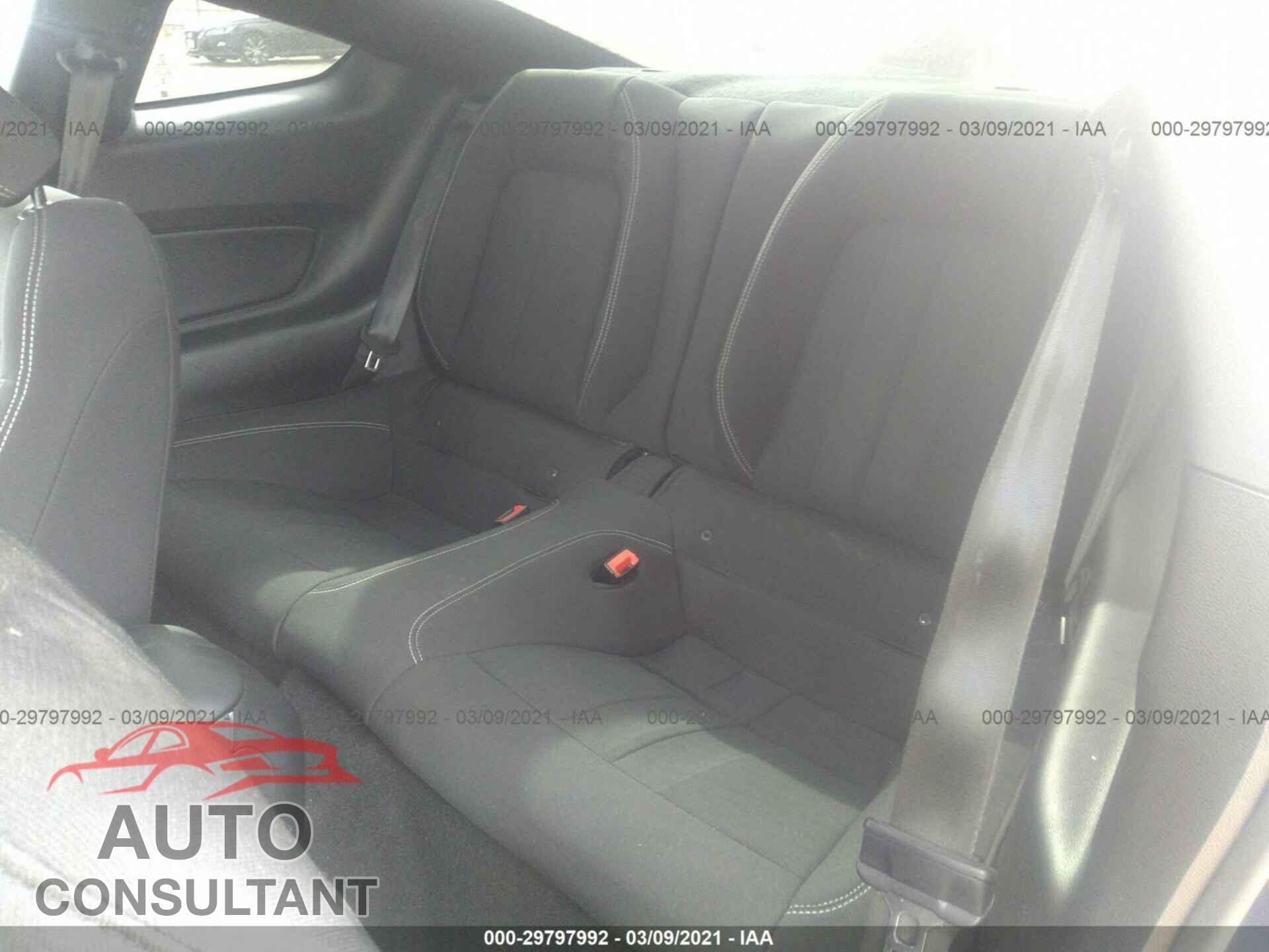 FORD MUSTANG 2018 - 1FA6P8THXJ5139536
