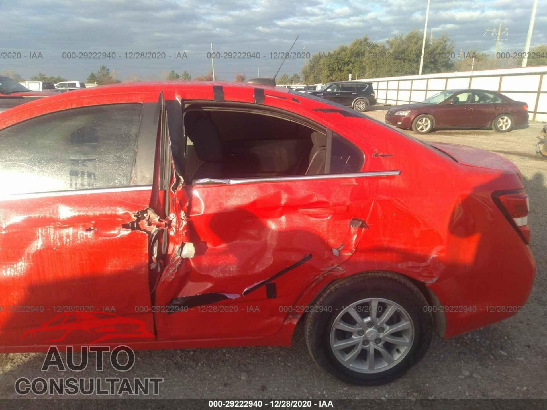CHEVROLET SONIC 2017 - 1G1JD5SHXH4119129