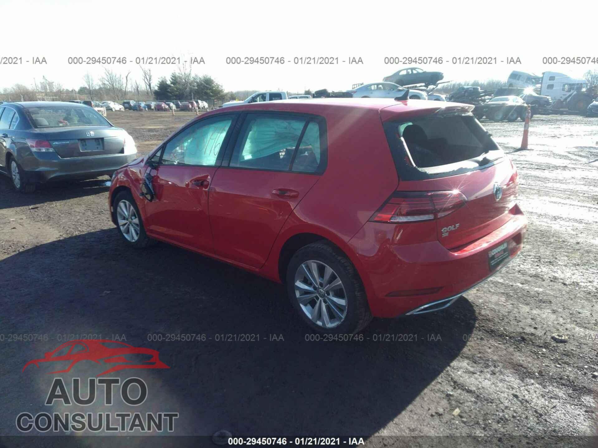 VOLKSWAGEN GOLF 2018 - 3VWG17AUXJM253473