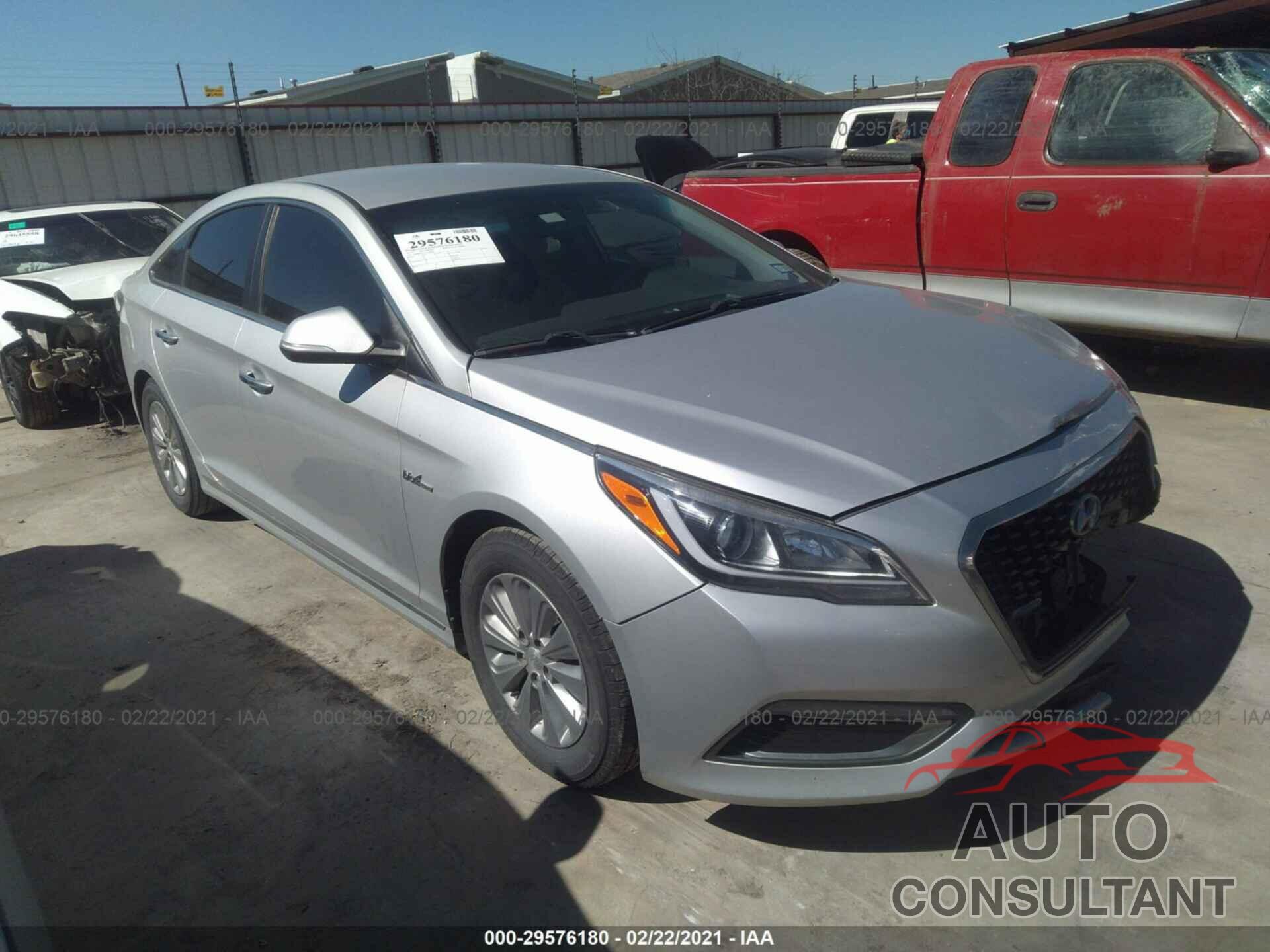 HYUNDAI SONATA HYBRID 2016 - KMHE24L13GA038026