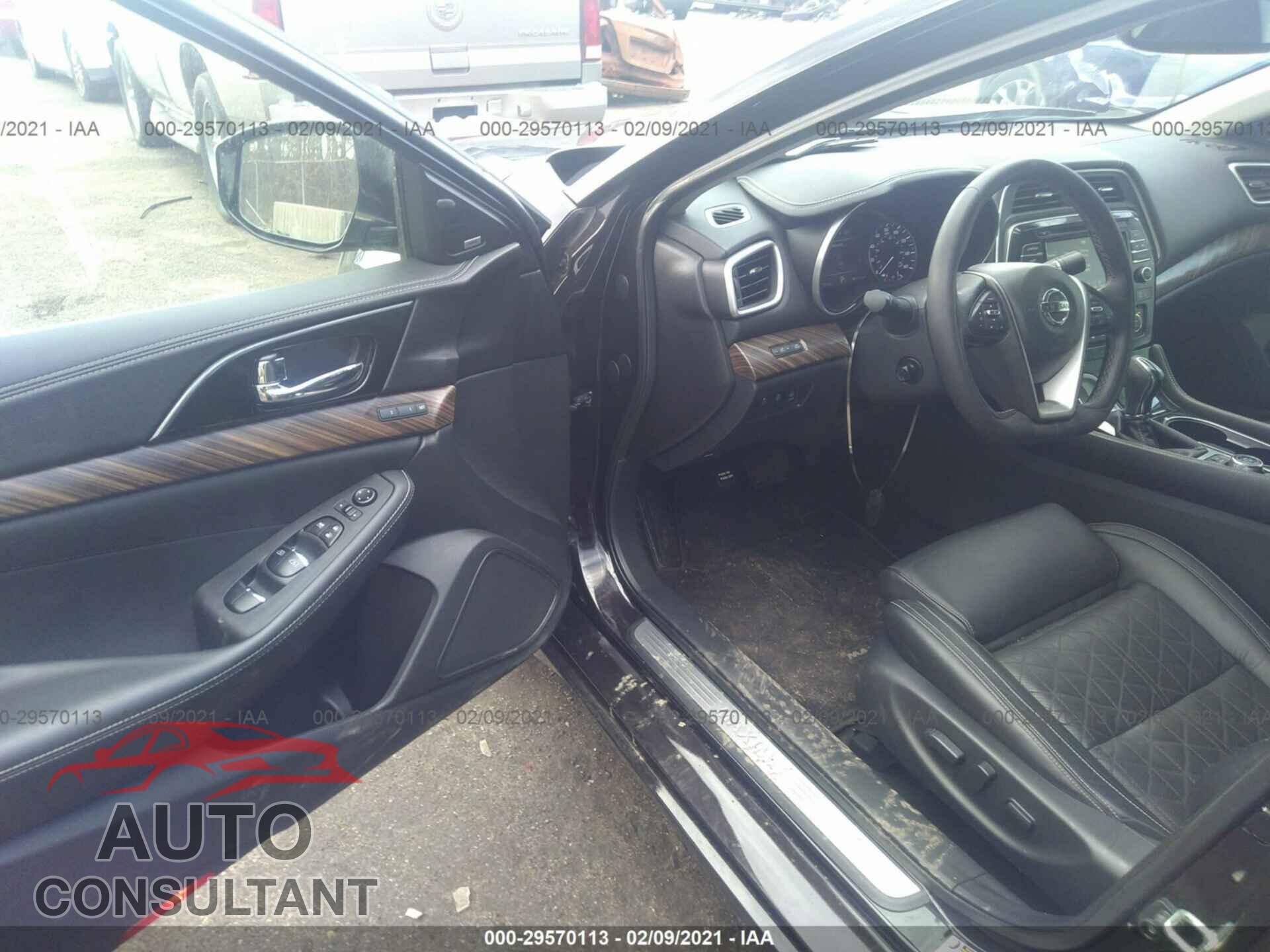 NISSAN MAXIMA 2017 - 1N4AA6AP1HC360460