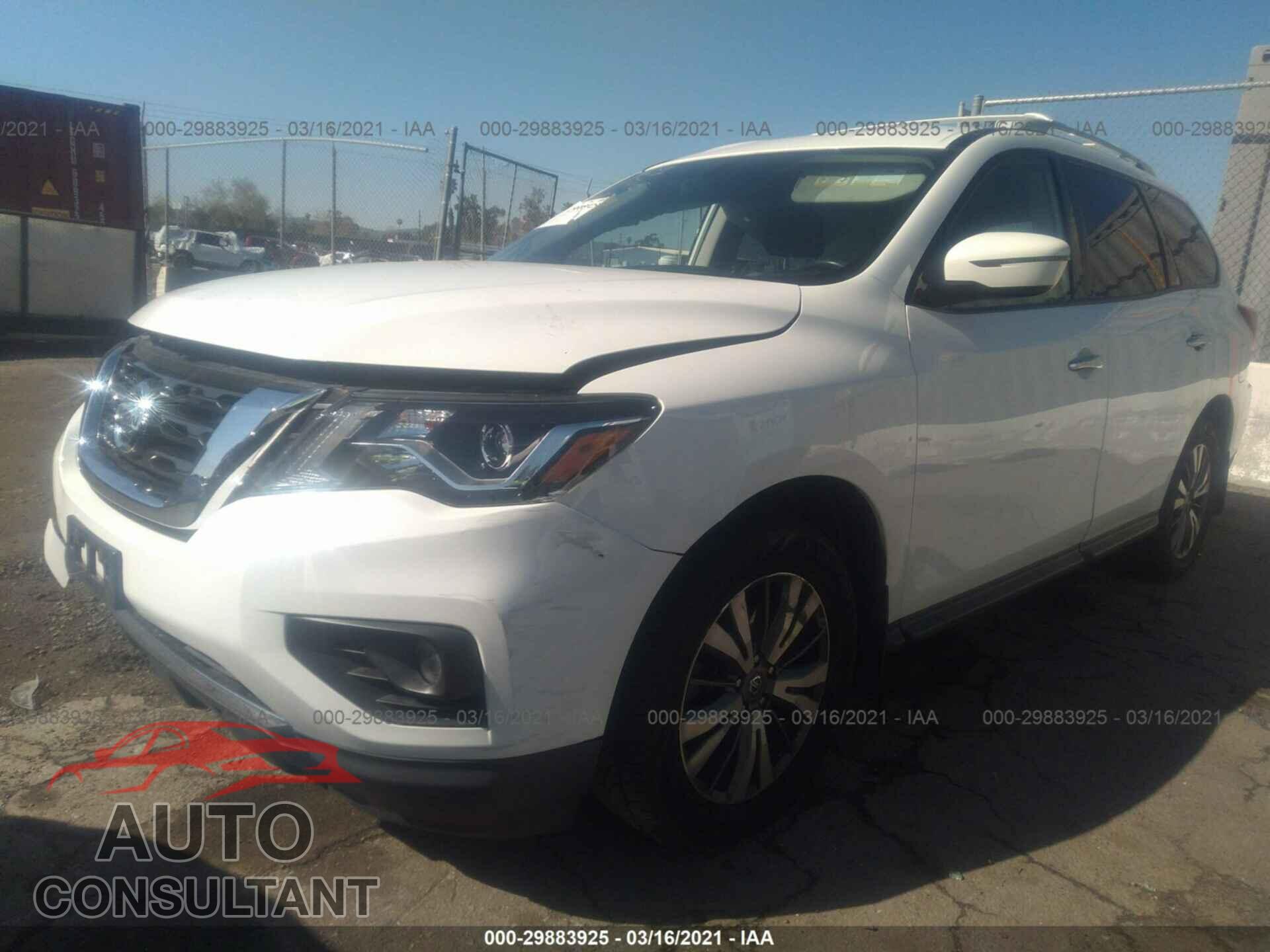 NISSAN PATHFINDER 2017 - 5N1DR2MN0HC636500