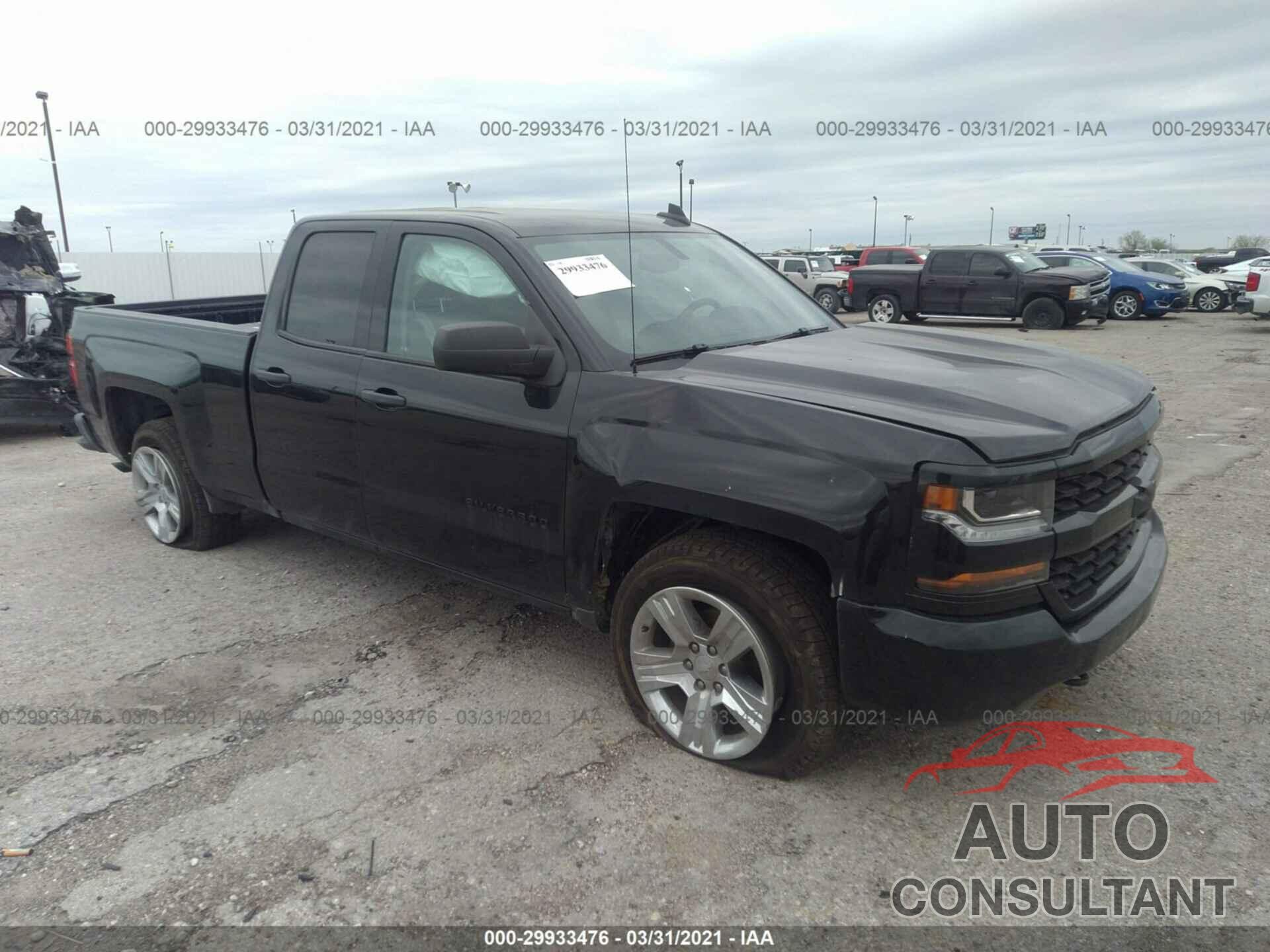 CHEVROLET SILVERADO 1500 2017 - 1GCRCPEH8HZ247392