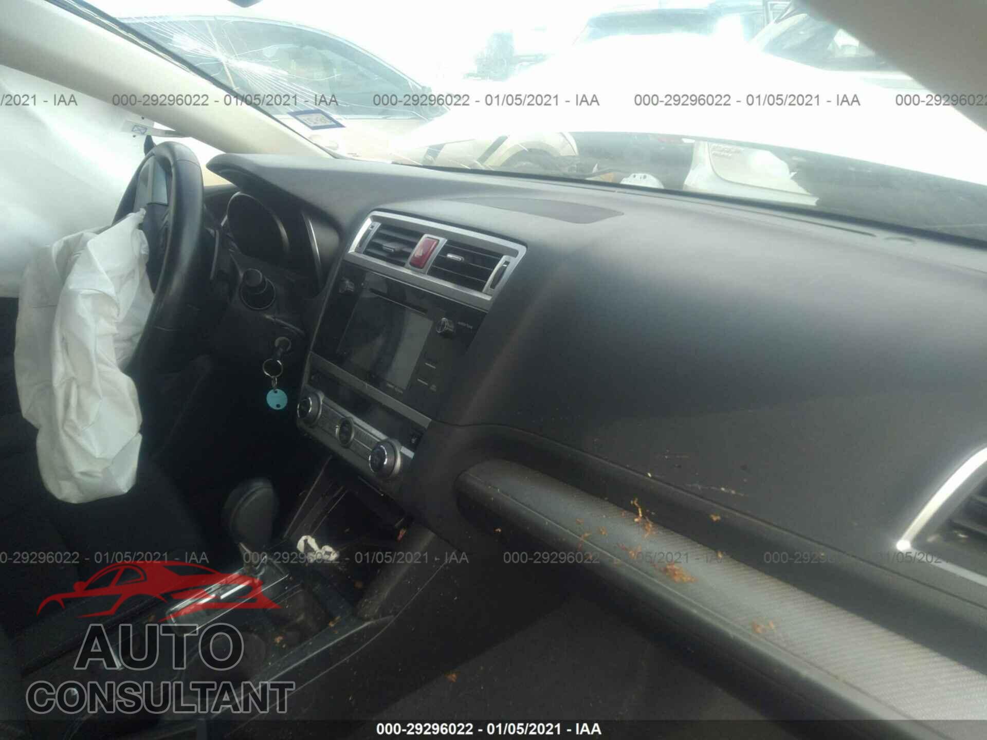 SUBARU LEGACY 2017 - 4S3BNAD6XH3033435