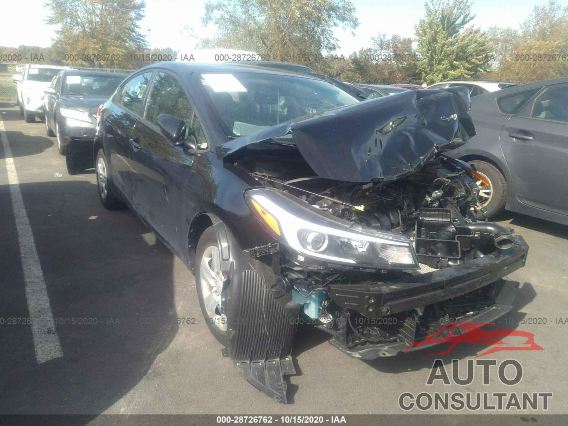 KIA FORTE 2018 - 3KPFK4A77JE236418