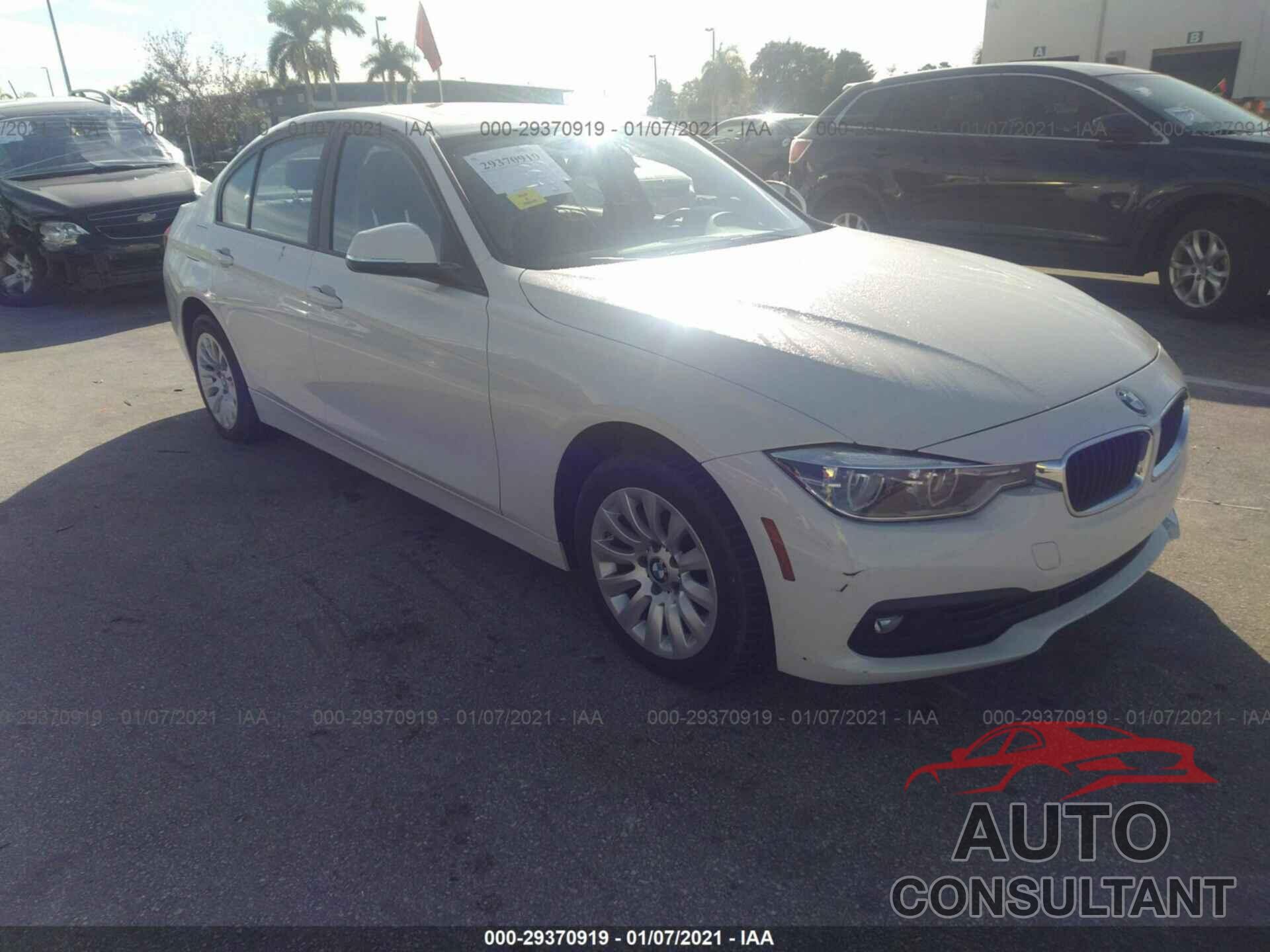 BMW 3 SERIES 2018 - WBA8A9C52JAD27748