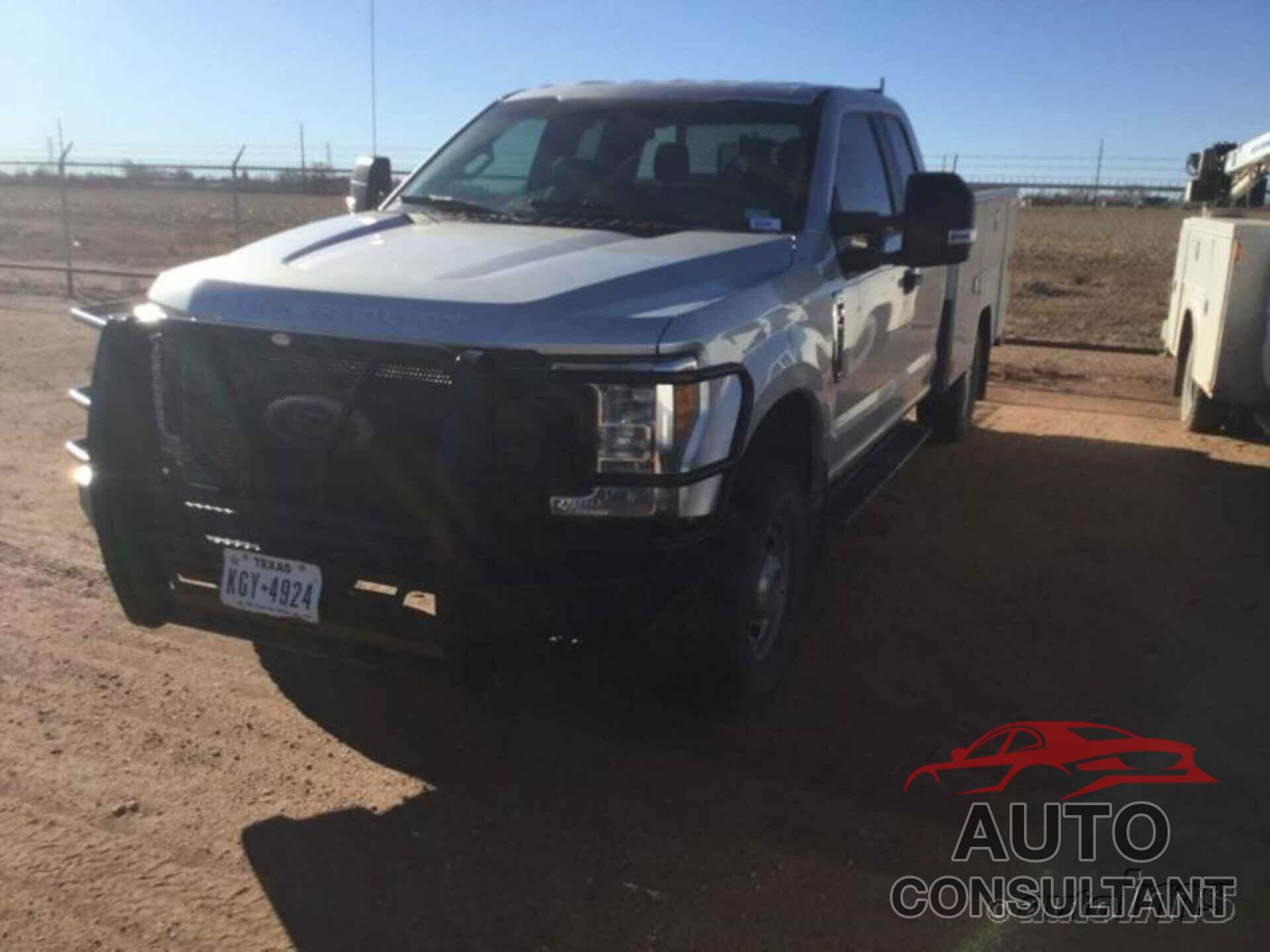 FORD SUPER DUTY F-250 SRW 2017 - 1FT7X2B61HEF24926