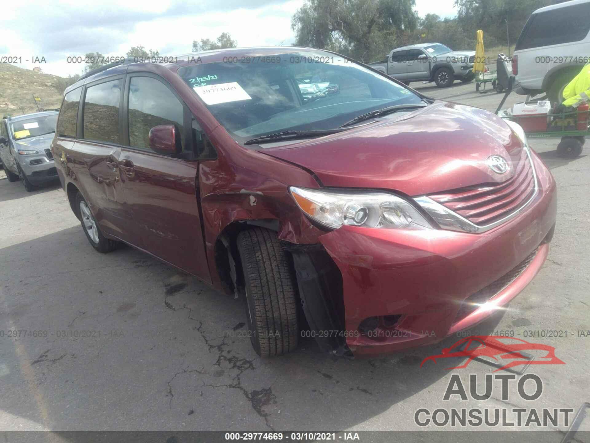 TOYOTA SIENNA 2016 - 5TDKK3DC6GS716269