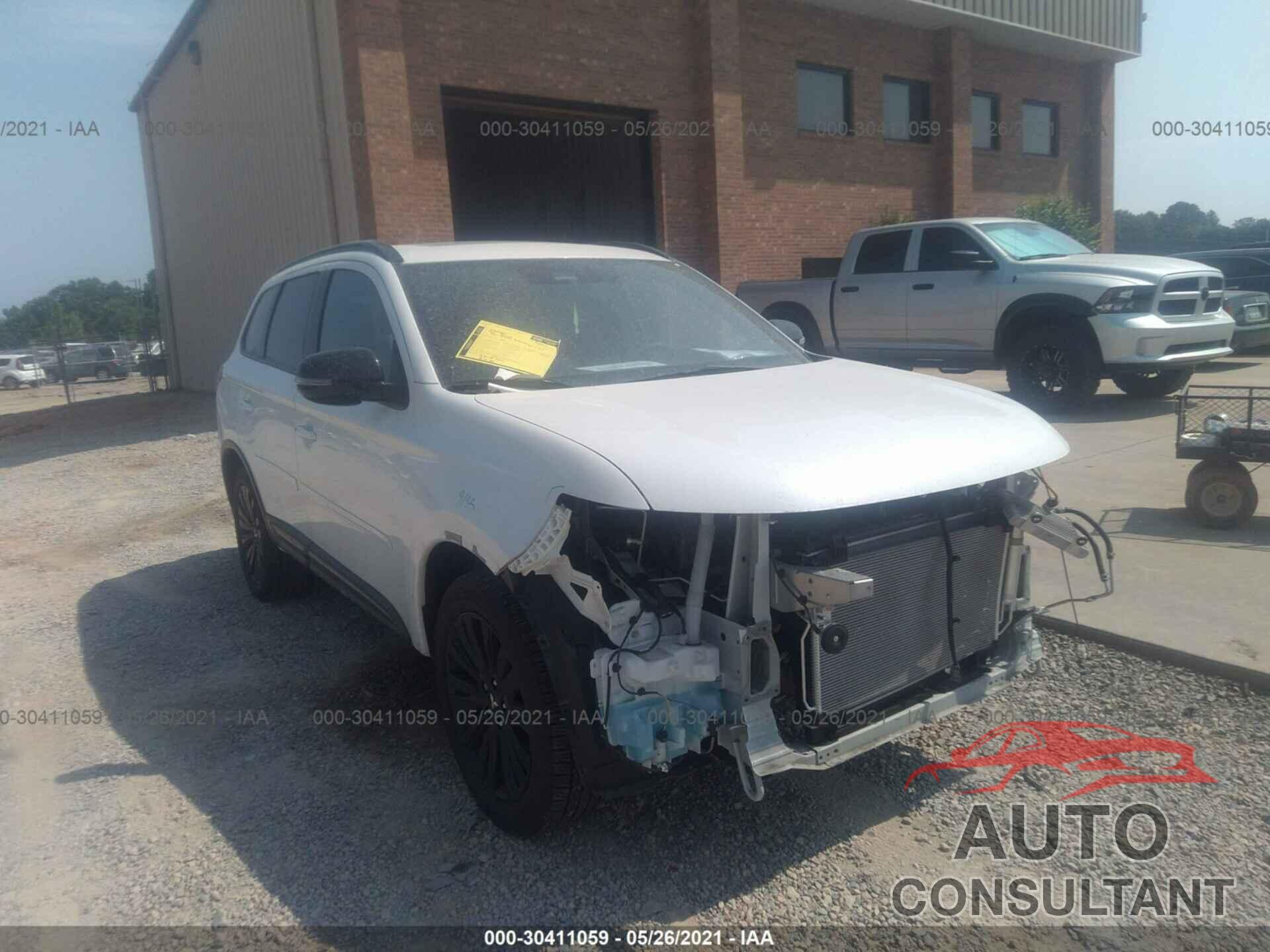 MITSUBISHI OUTLANDER 2020 - JA4AD3A37LZ004897
