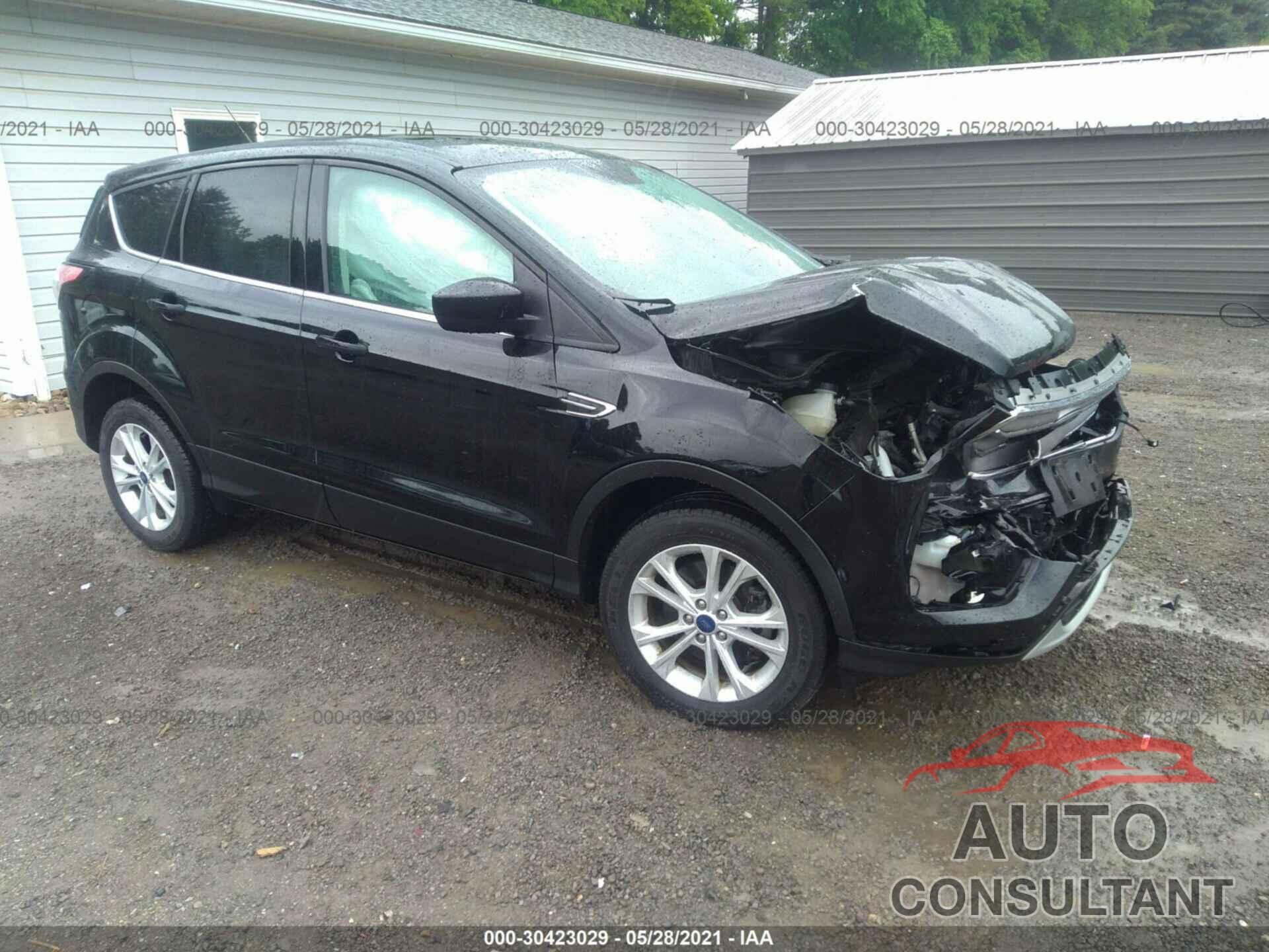FORD ESCAPE 2017 - 1FMCU9GD0HUB97895