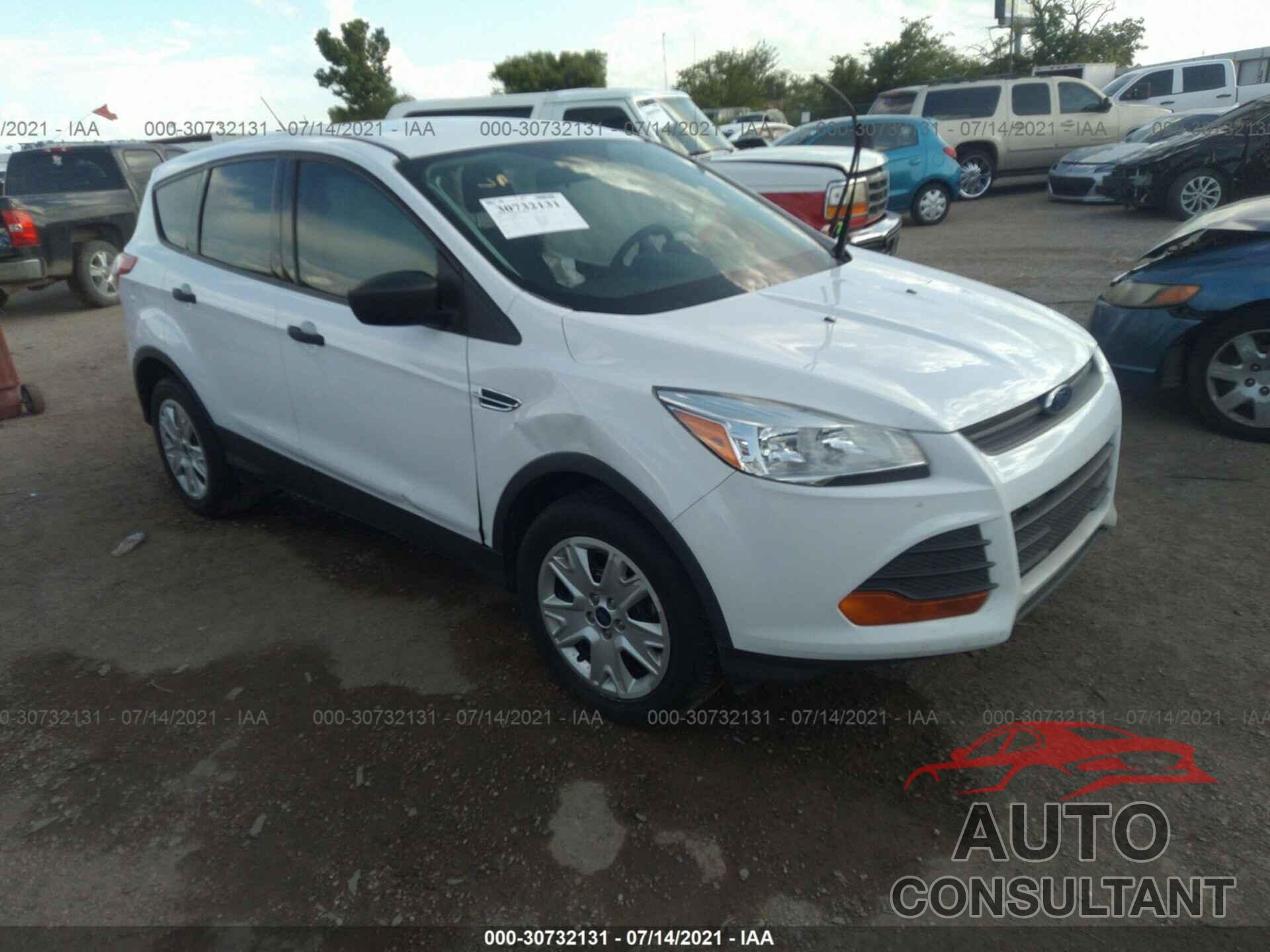 FORD ESCAPE 2016 - 1FMCU0F7XGUC57381