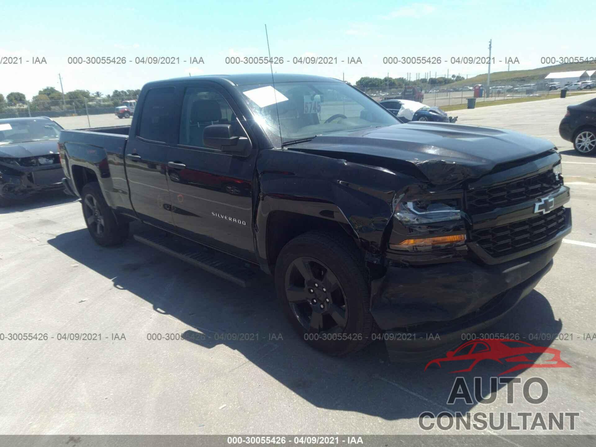CHEVROLET SILVERADO 1500 2018 - 1GCRCNEH3JZ327712
