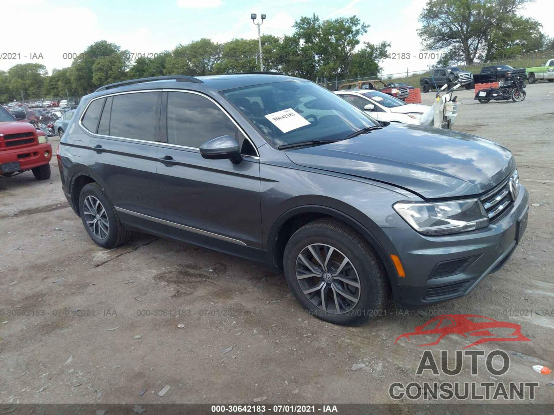 VOLKSWAGEN TIGUAN 2018 - 3VV2B7AX6JM074076