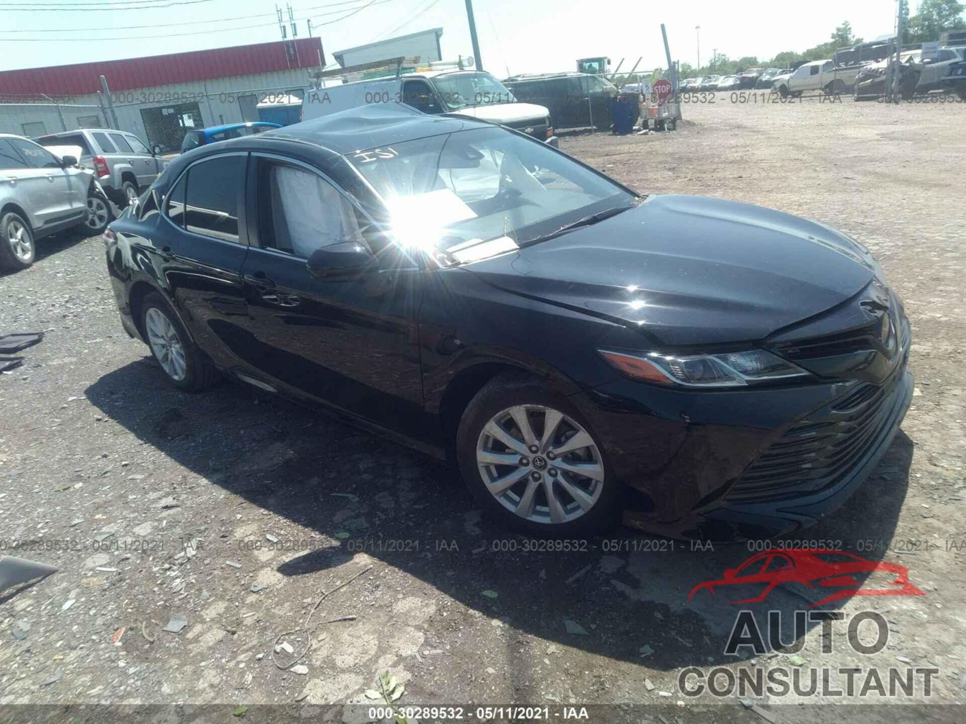 TOYOTA CAMRY 2018 - JTNB11HK7J3028309